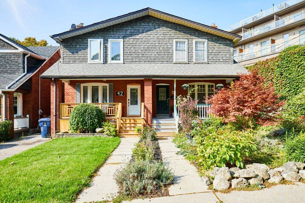 Toronto E06, ON M1N 3J4,44 Birchmount RD