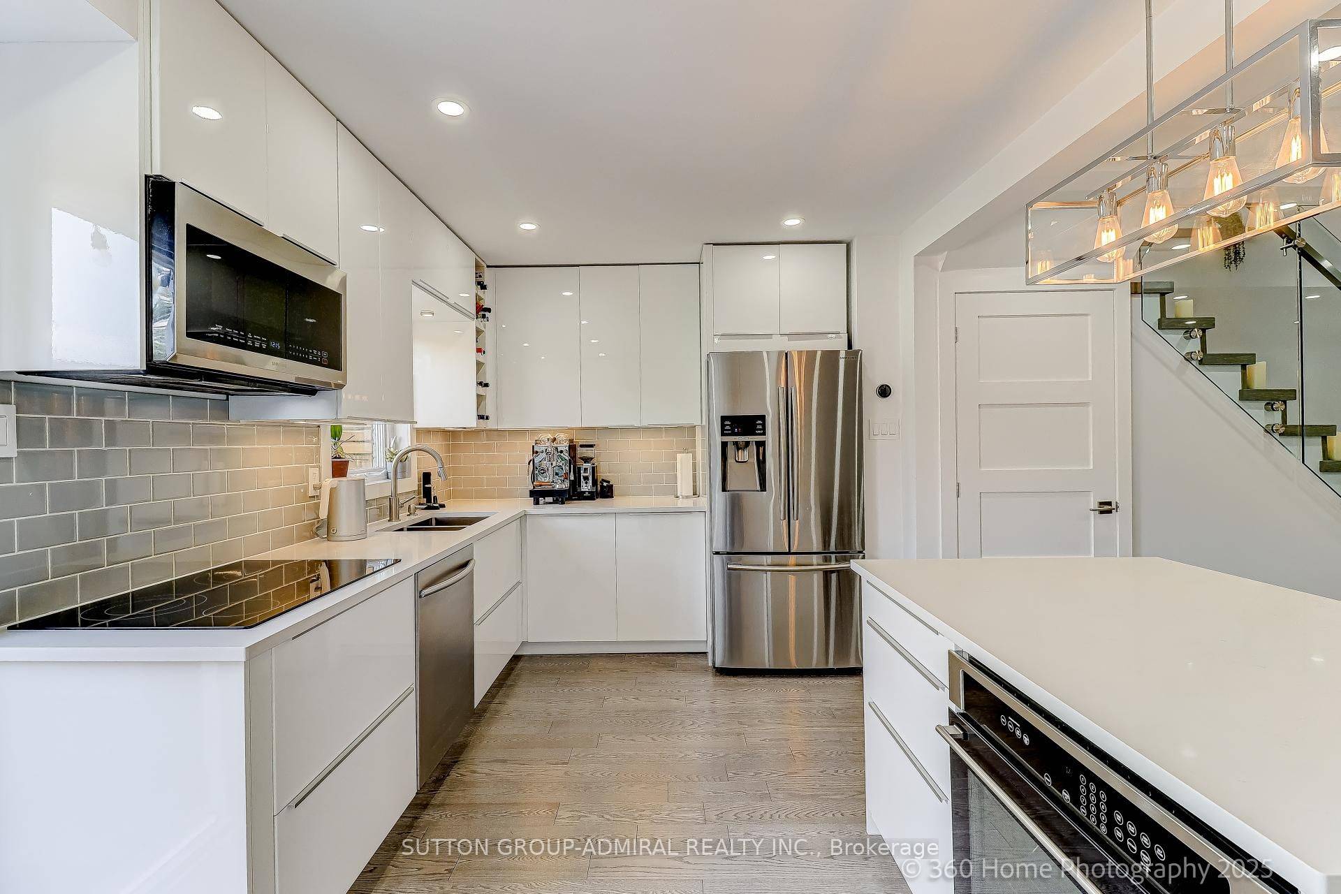 Mississauga, ON L4W 3J4,709 Greycedar CRES