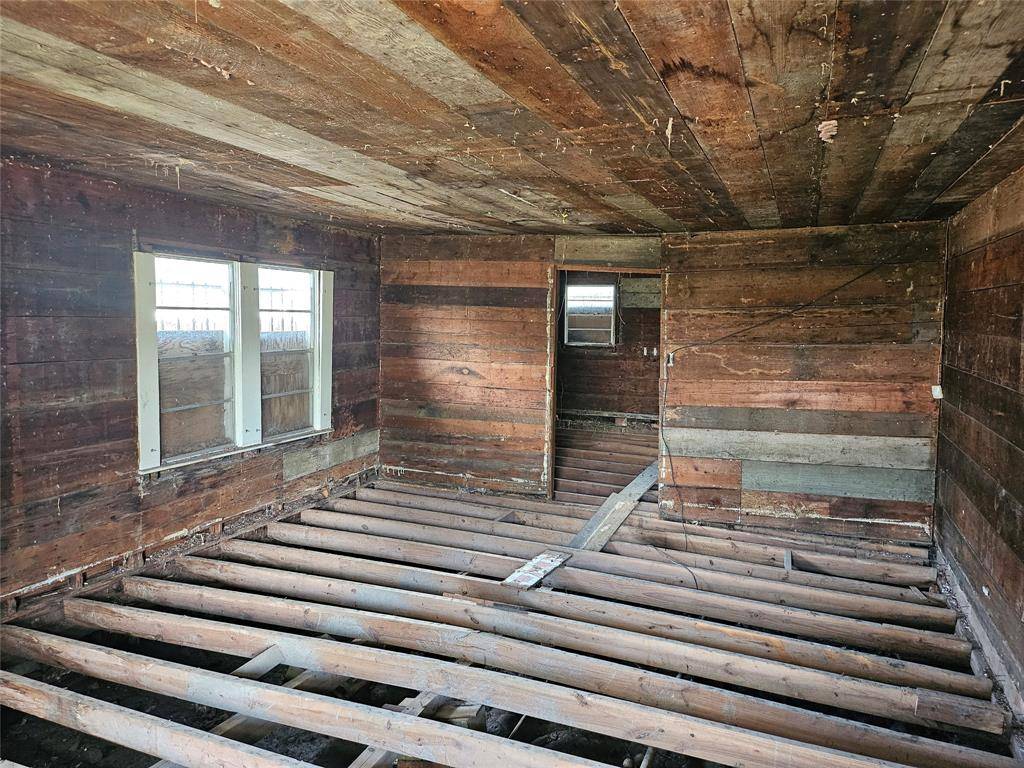 Fort Worth, TX 76104,917 E Pulaski Street