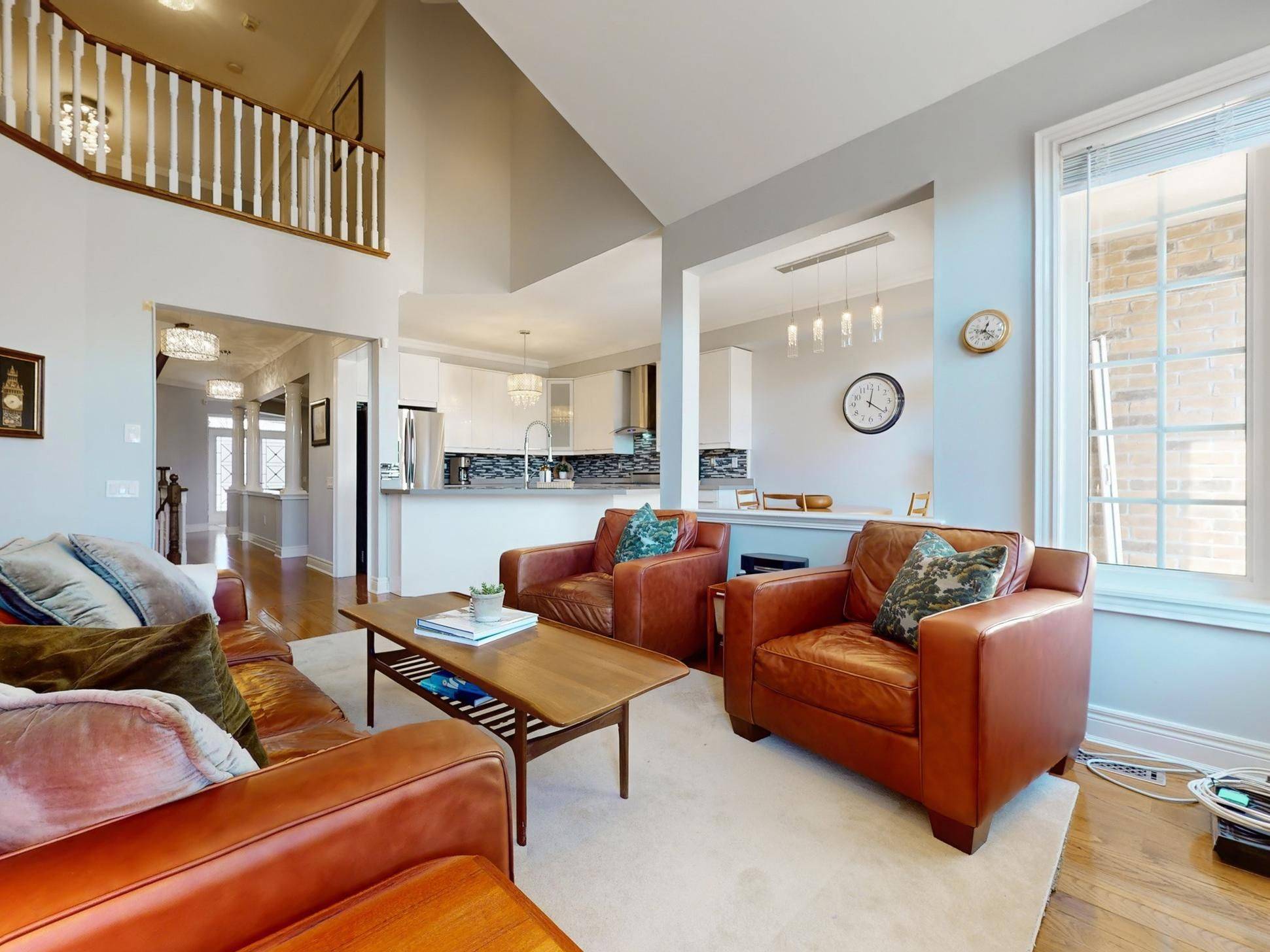 Aurora, ON L4G 7T2,37 Tucker CT