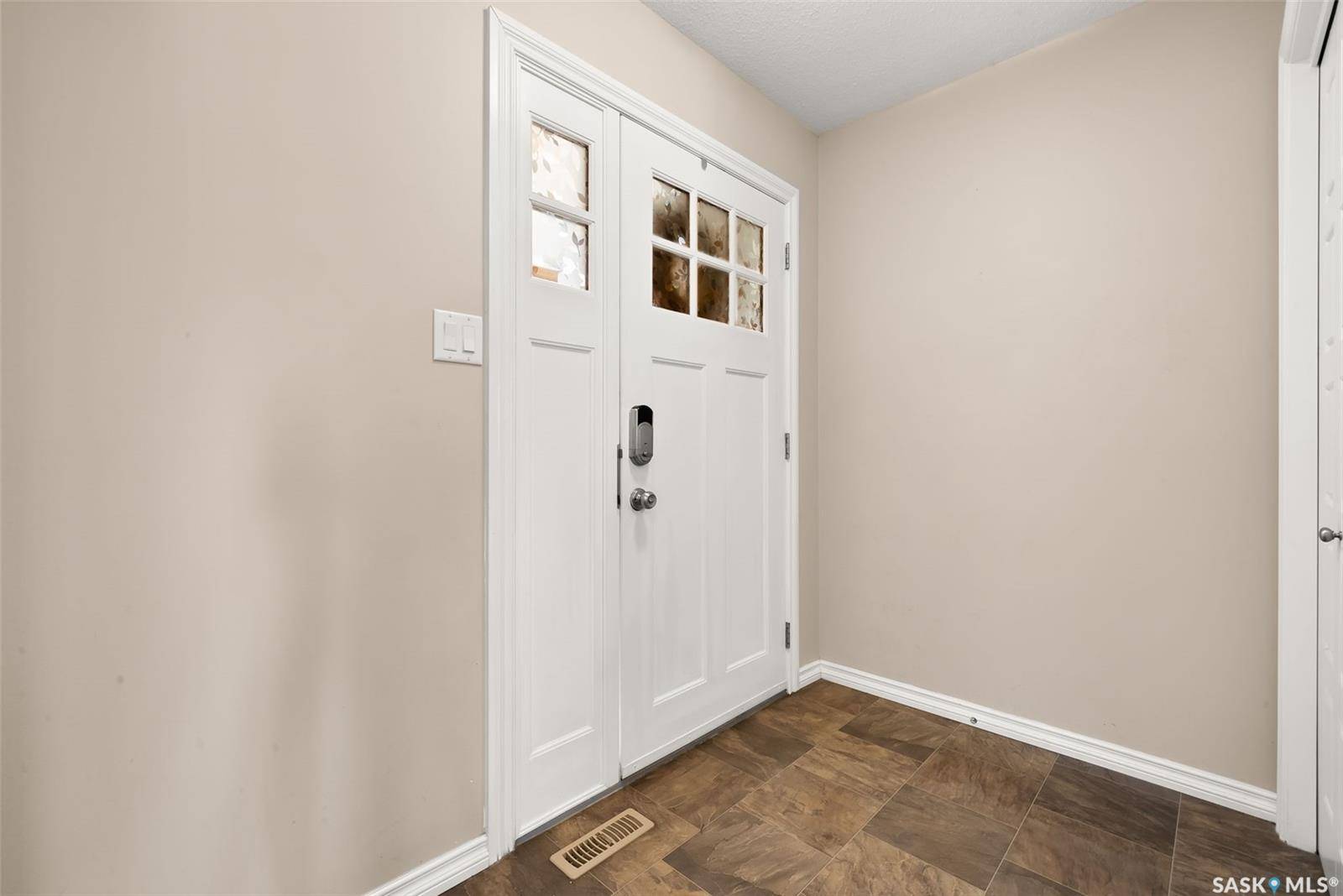 Regina, SK S4W 0C8,5113 Aerial CRESCENT