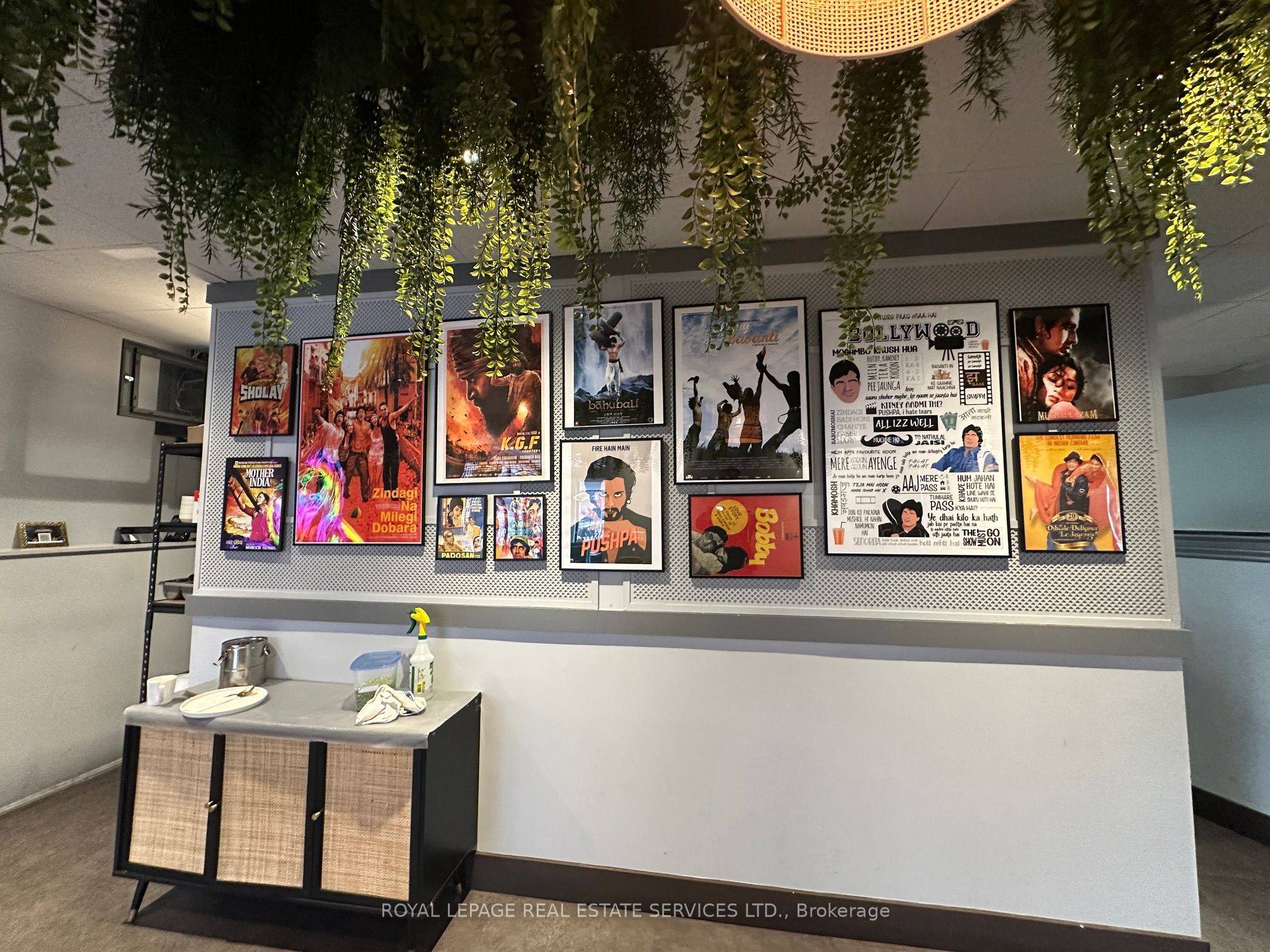 Niagara Falls, ON L2G 3L2,5470 & 5480 Victoria AVE