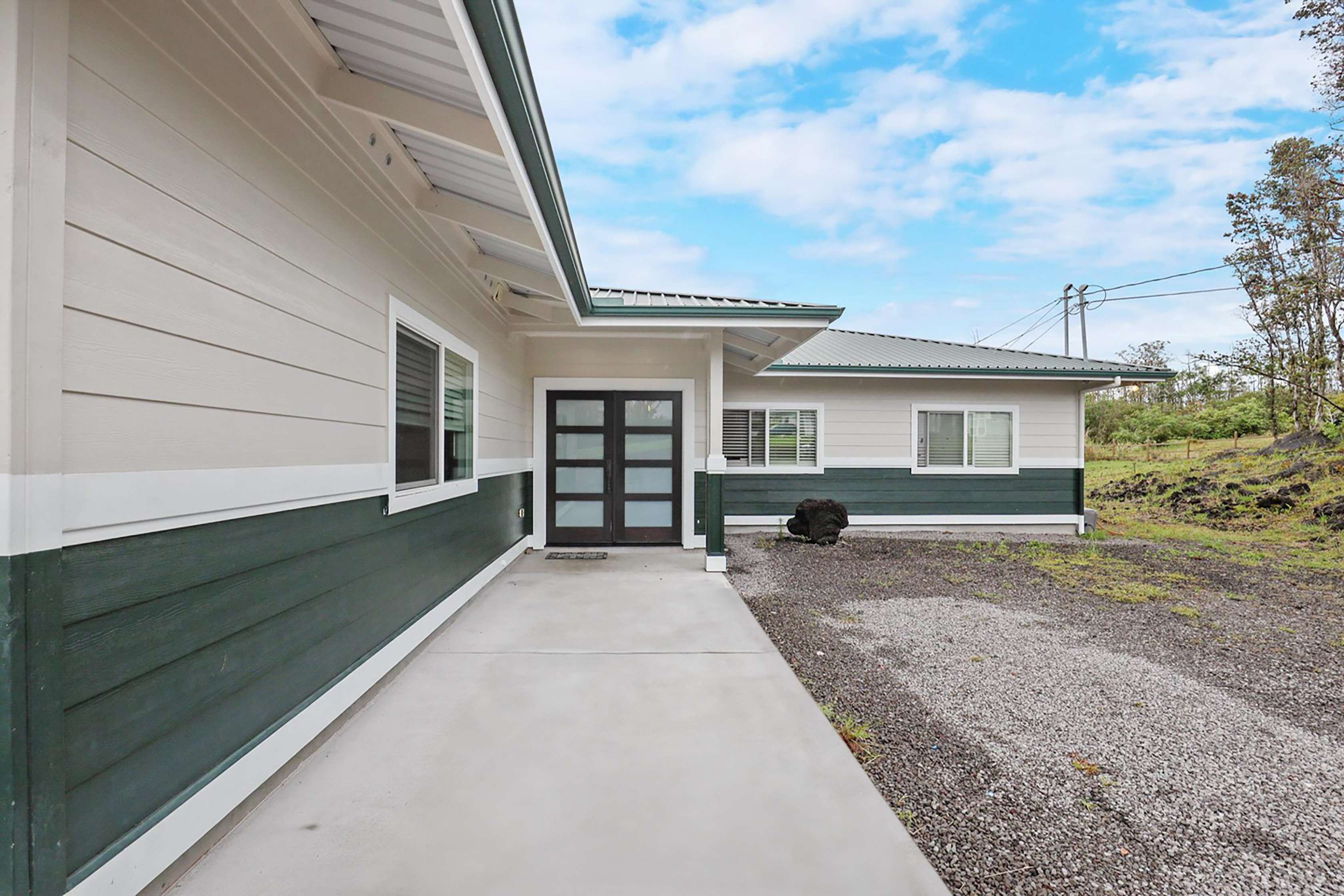 Hilo, HI 96720,901 KUKUAU ST