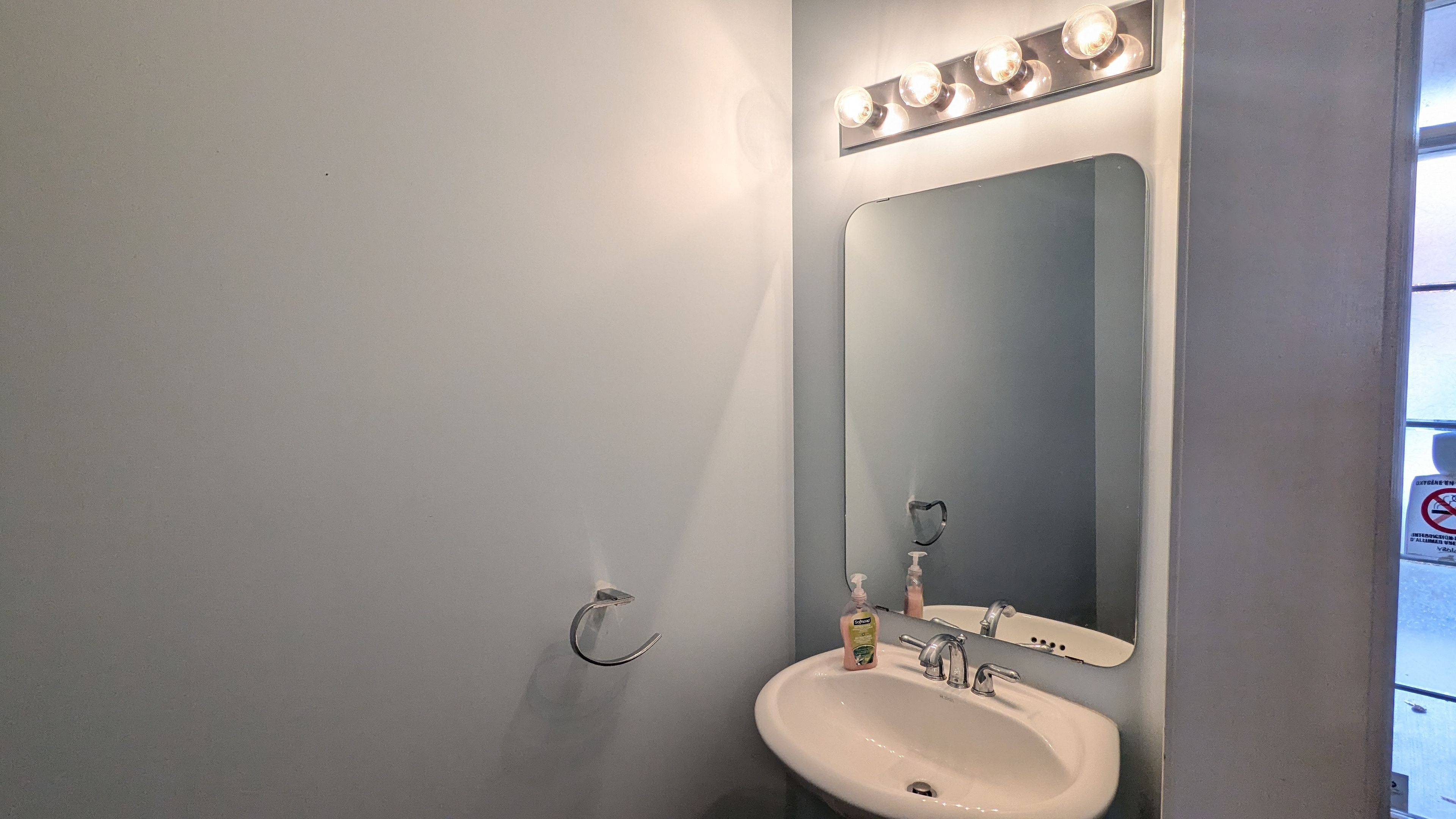 Kanata, ON K2T 0A5,564 Remnor AVE