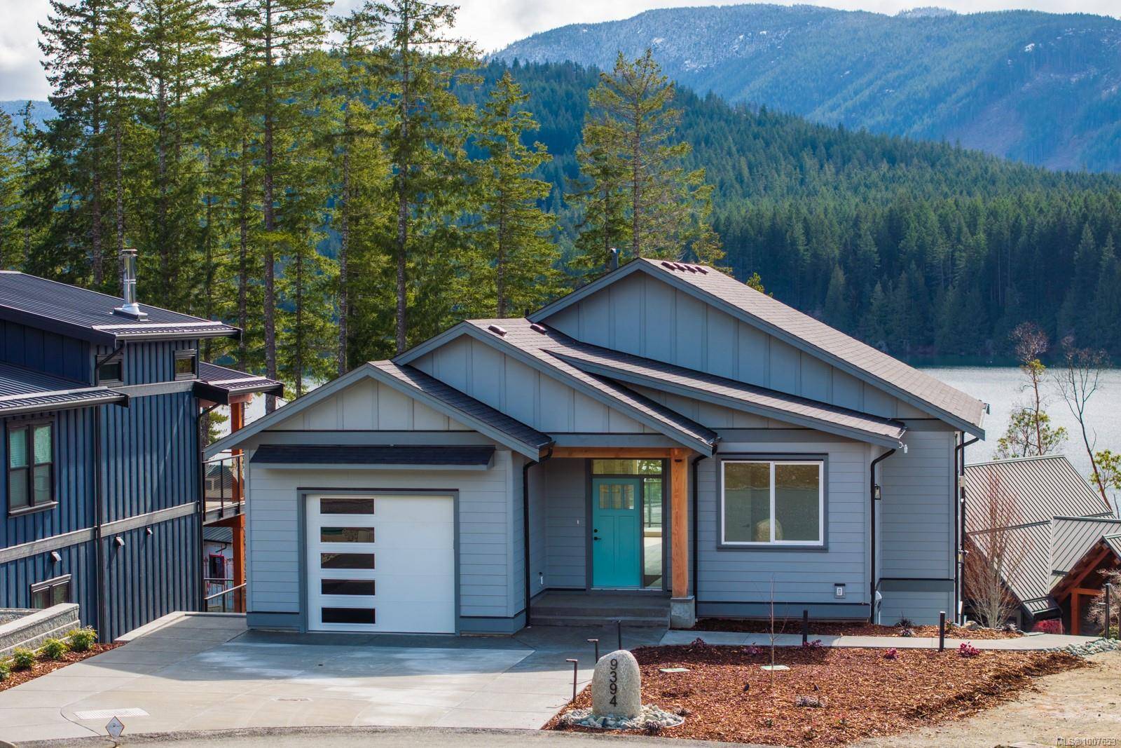 Lake Cowichan, BC V0R 2G1,9394 Lakefront Rise