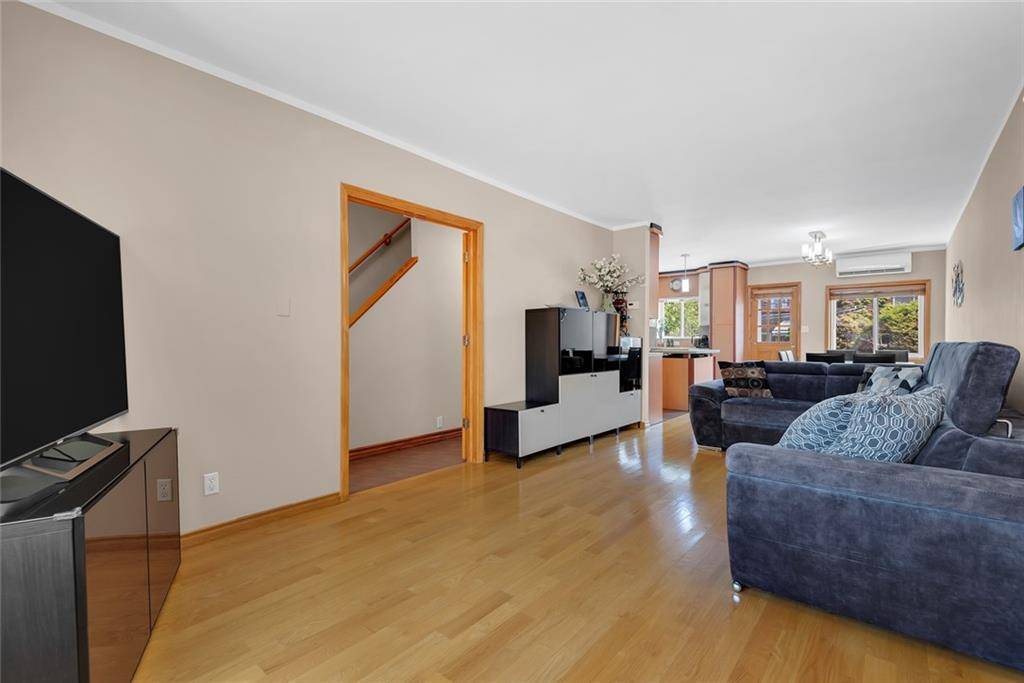 Brooklyn, NY 11229,2019 Gerritsen AVE