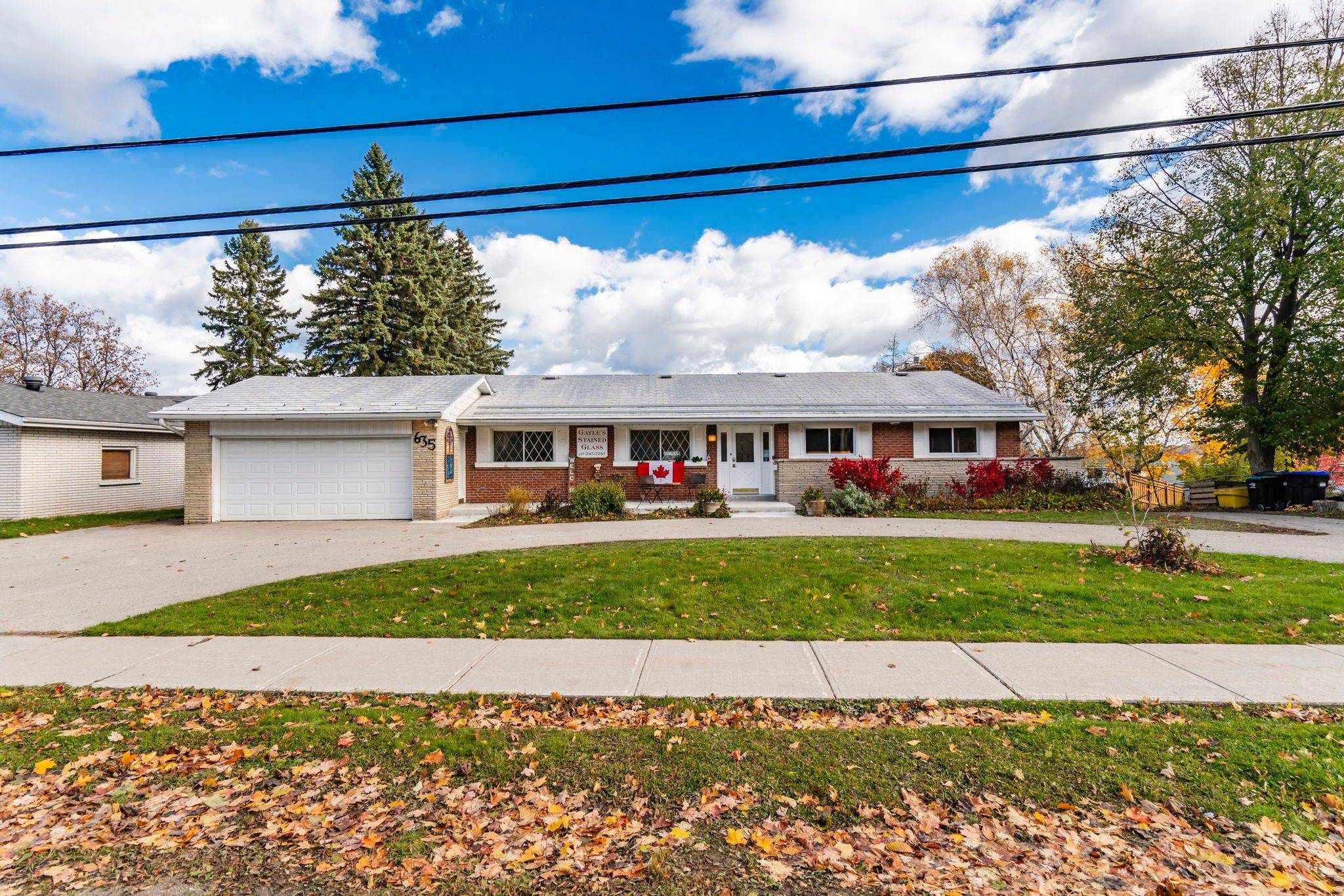 Midland, ON L4R 2S7,635 William ST