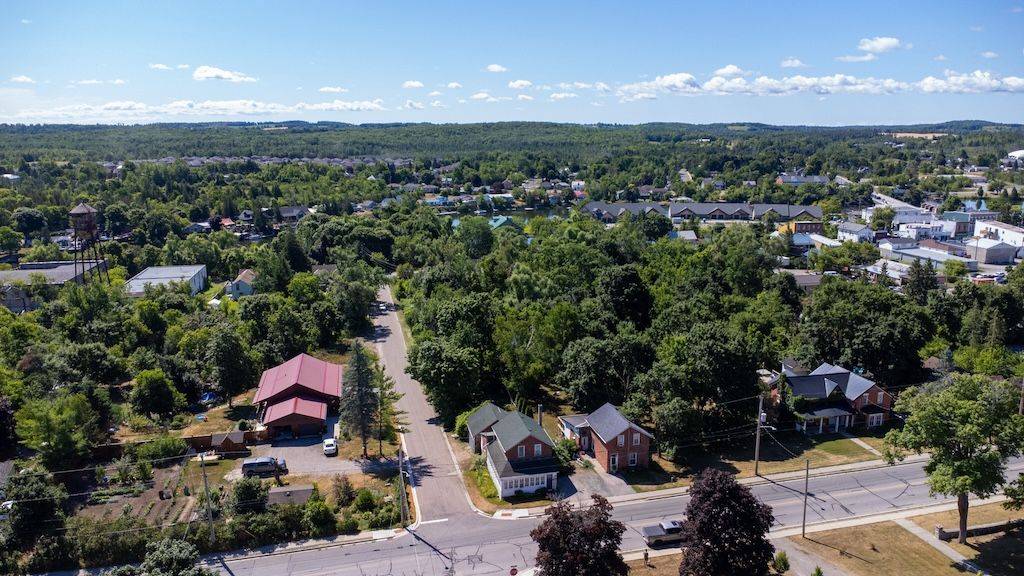 Trent Hills, ON K0L 1Y0,60 Albert ST E