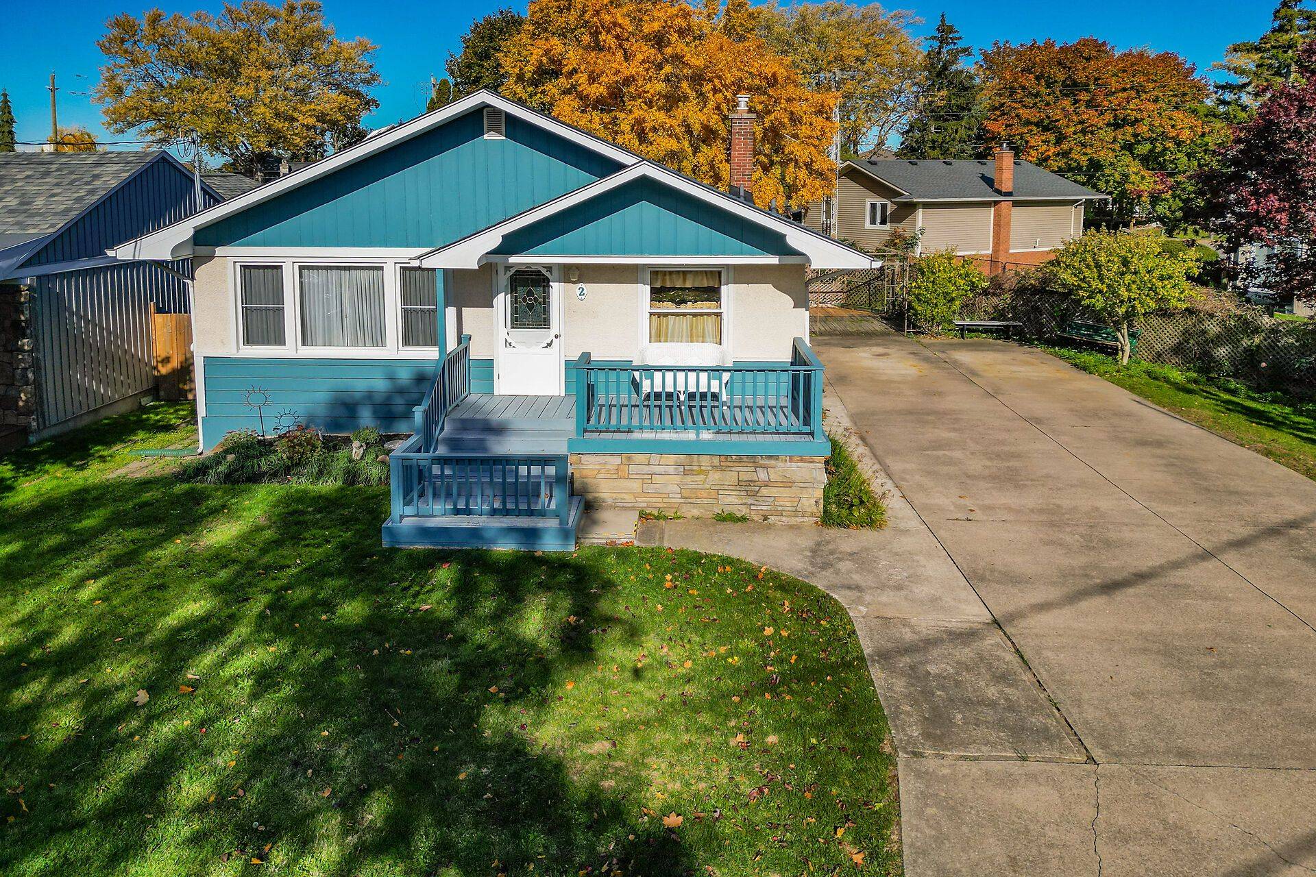 St. Catharines, ON L2N 5A6,2 Mary ST