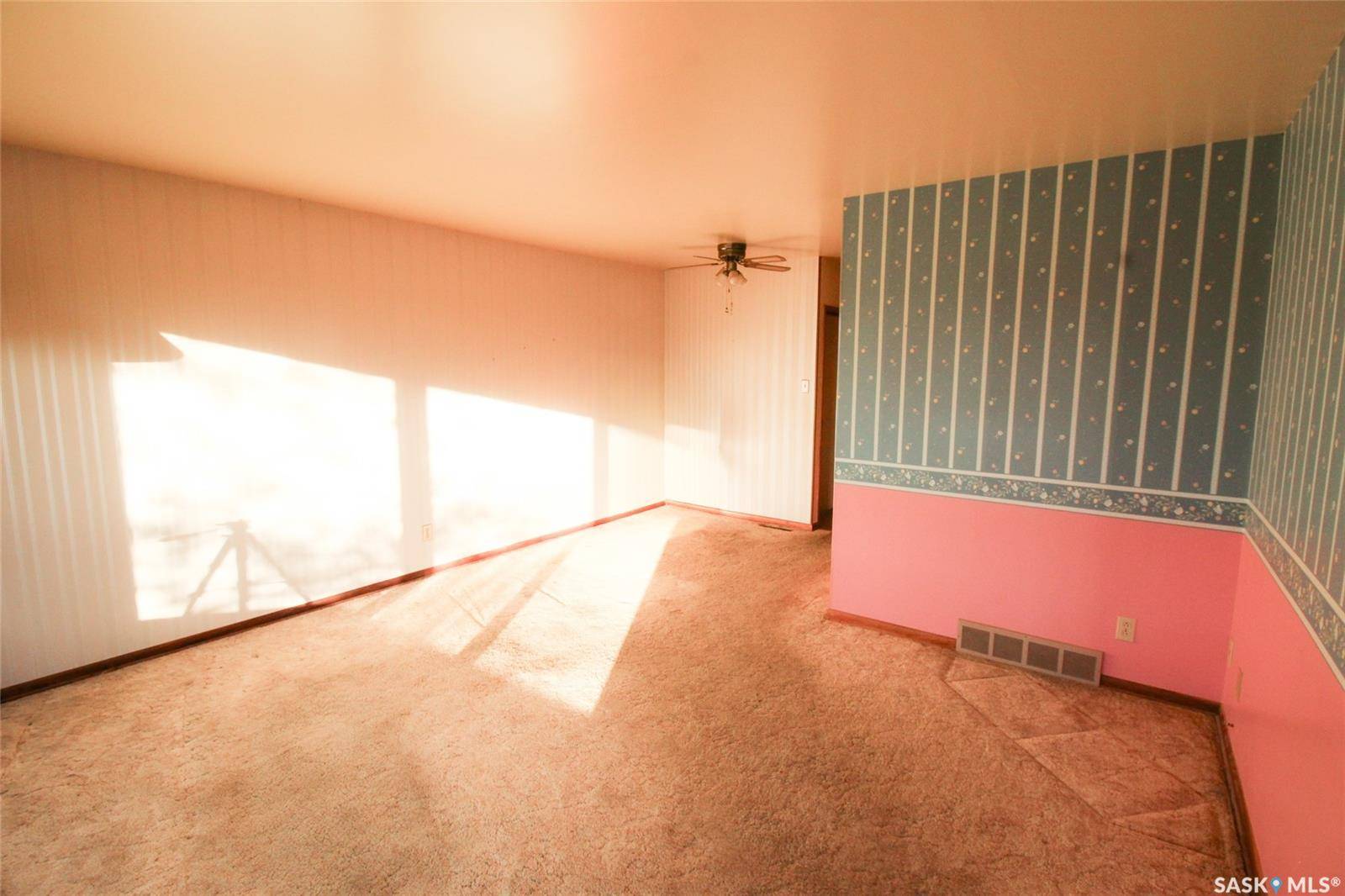 Shaunavon, SK S0N 2M0,175 6th AVENUE W