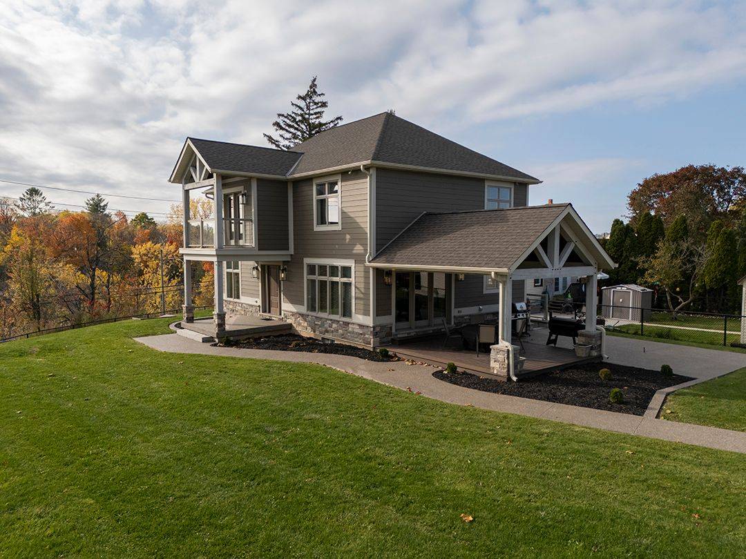 St. Catharines, ON L2P 2K8,190 Oakdale AVE