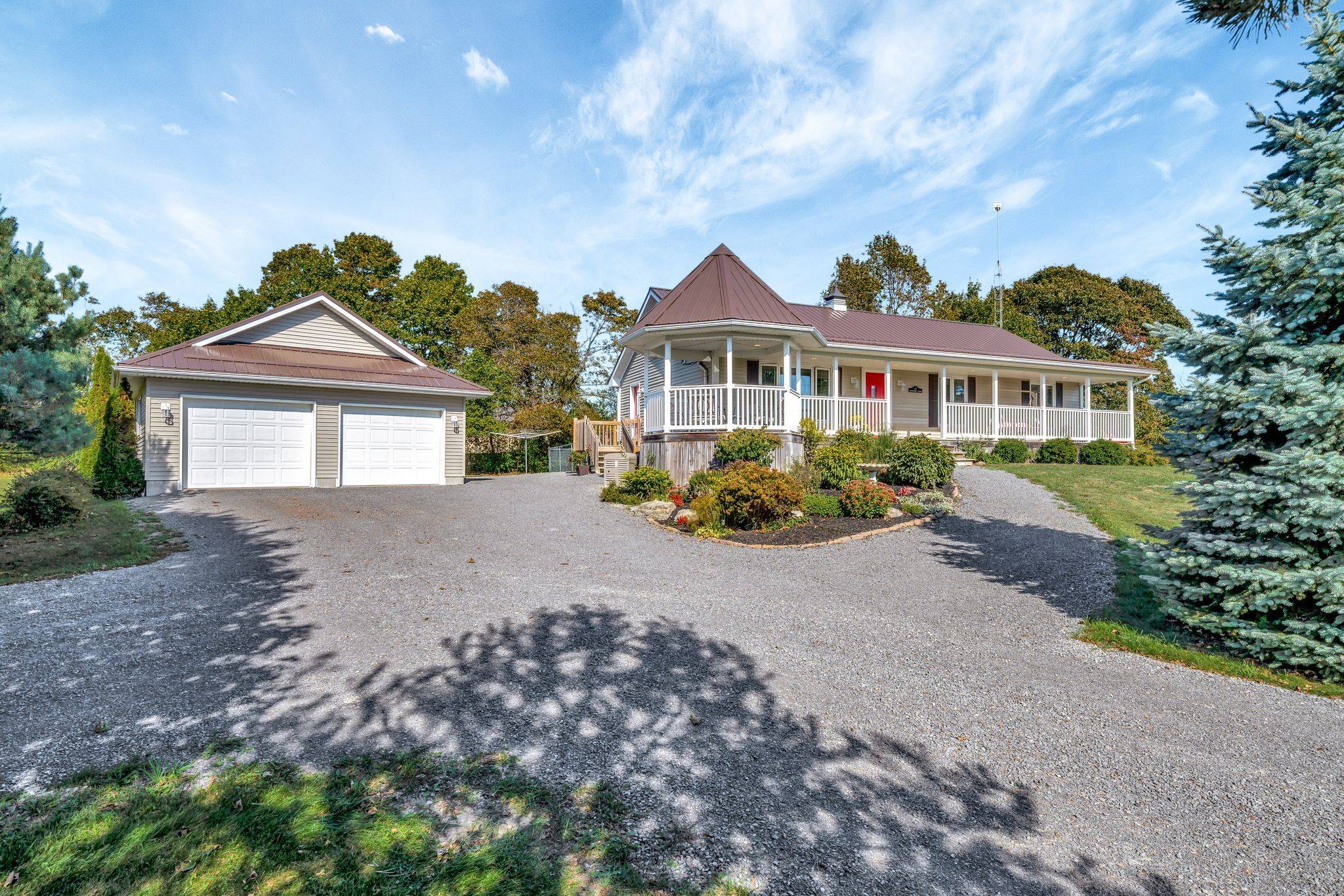 Prince Edward County, ON K0K 3L0,28 Huycks Point RD