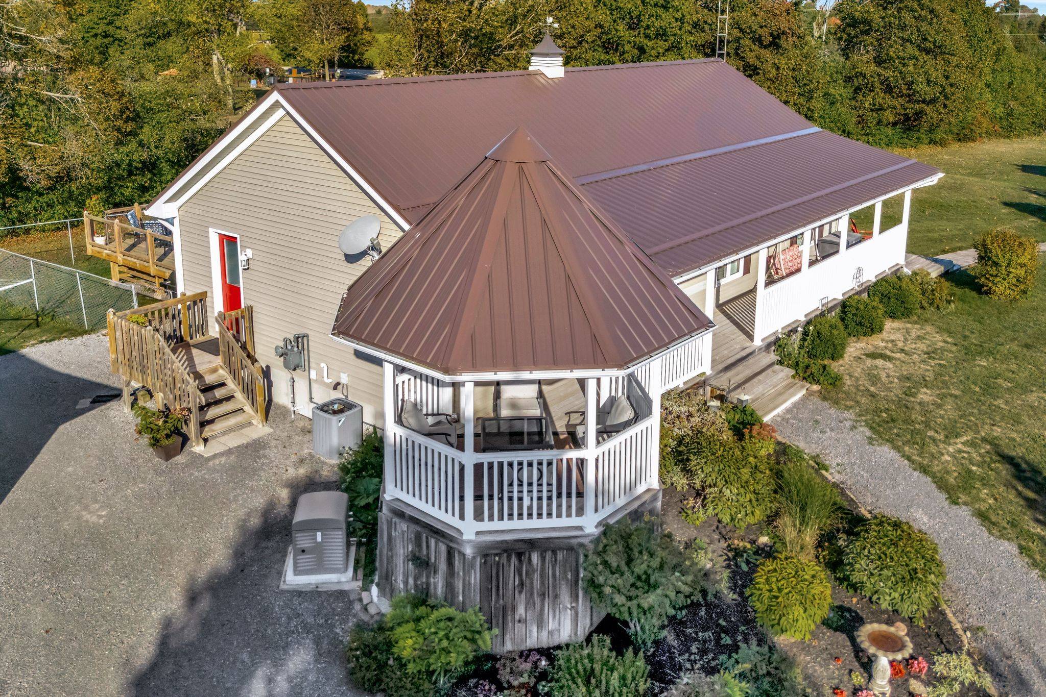 Prince Edward County, ON K0K 3L0,28 Huycks Point RD