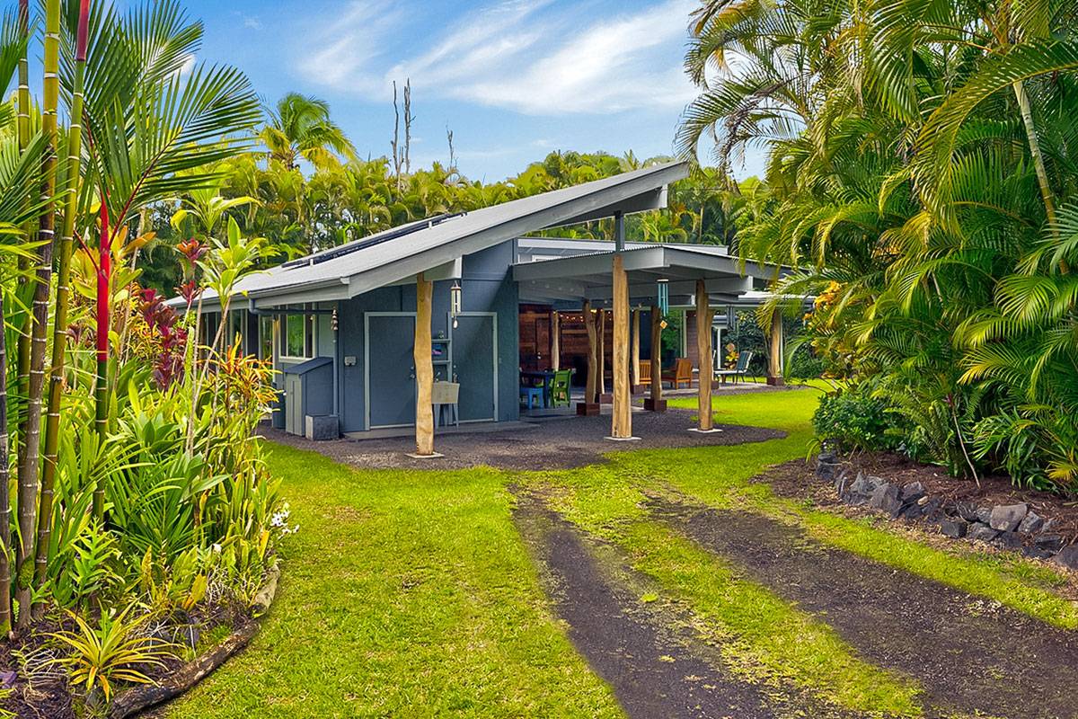 Pahoa, HI 96778,12-7001 KOAEKEA ST