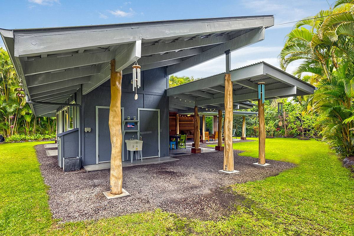 Pahoa, HI 96778,12-7001 KOAEKEA ST