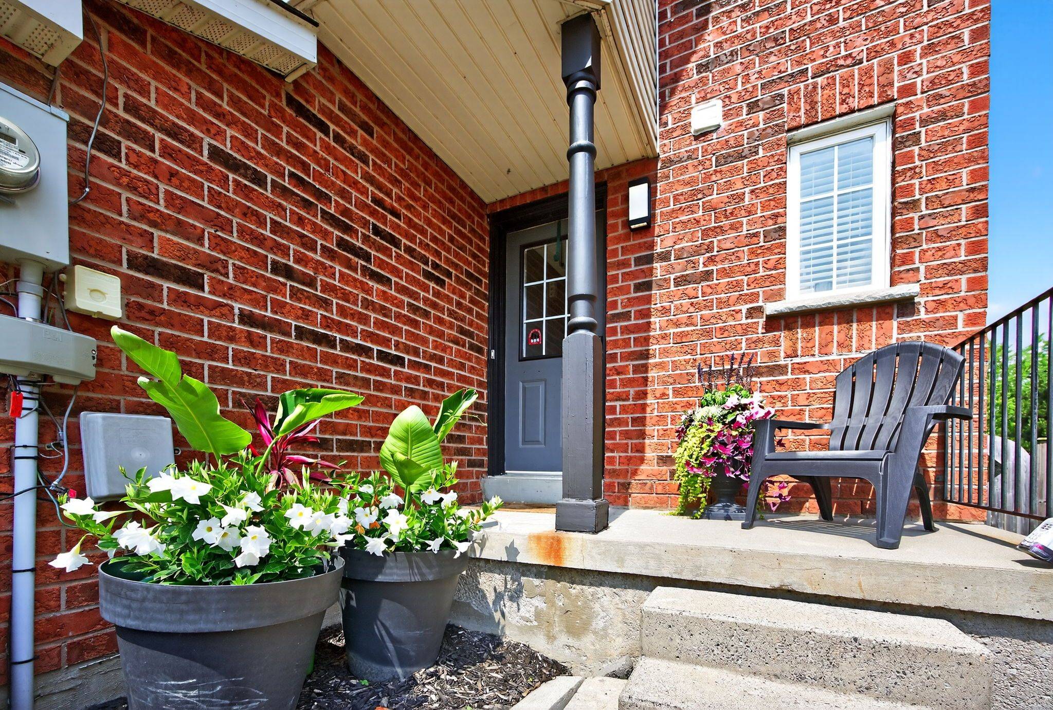 Barrie, ON L4N 8X5,64 Gadwall AVE