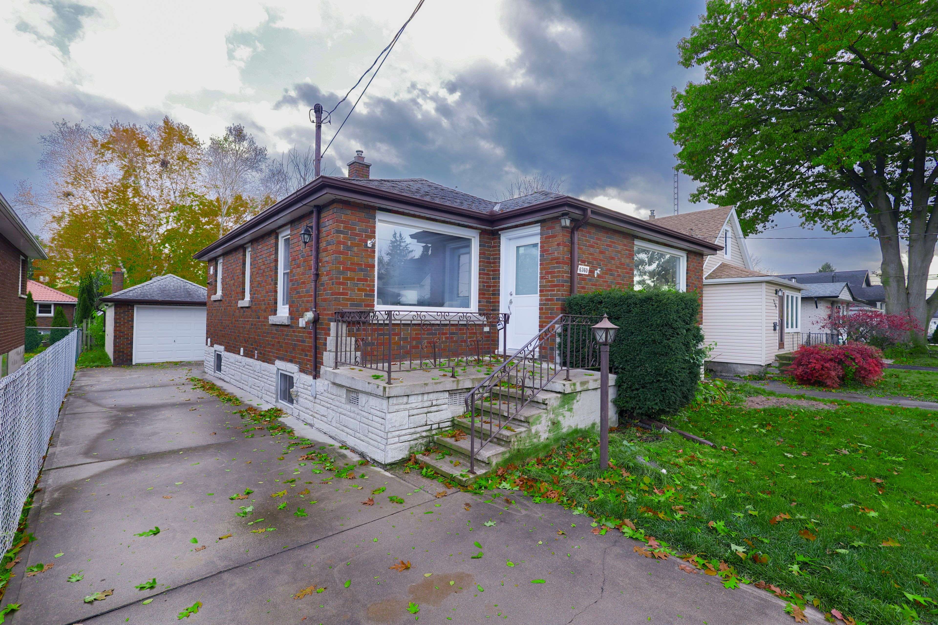 Niagara Falls, ON L2G 2H5,6360 Ash ST