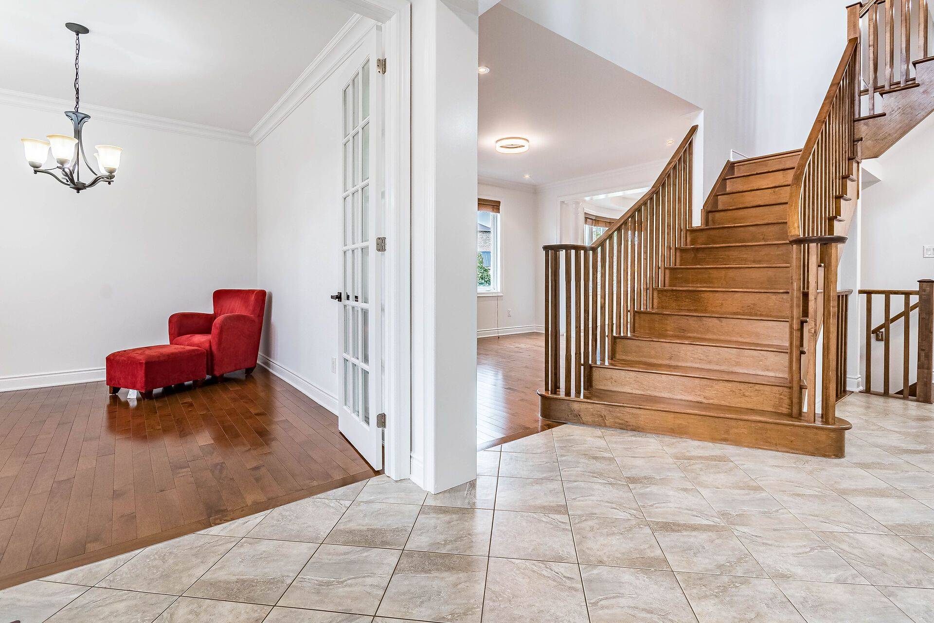 Milton, ON L9T 8J4,931 Syndenham LN