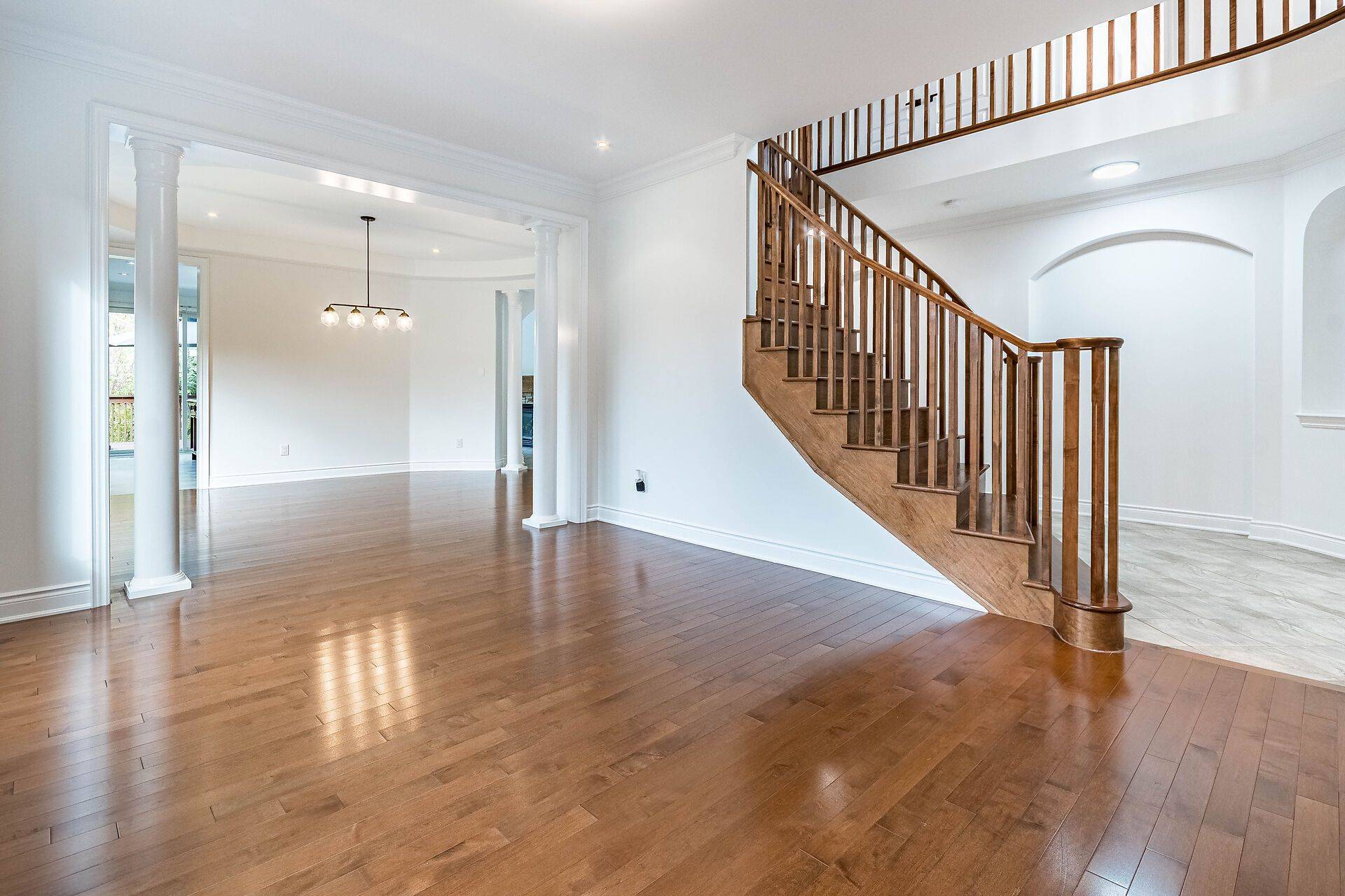 Milton, ON L9T 8J4,931 Syndenham LN