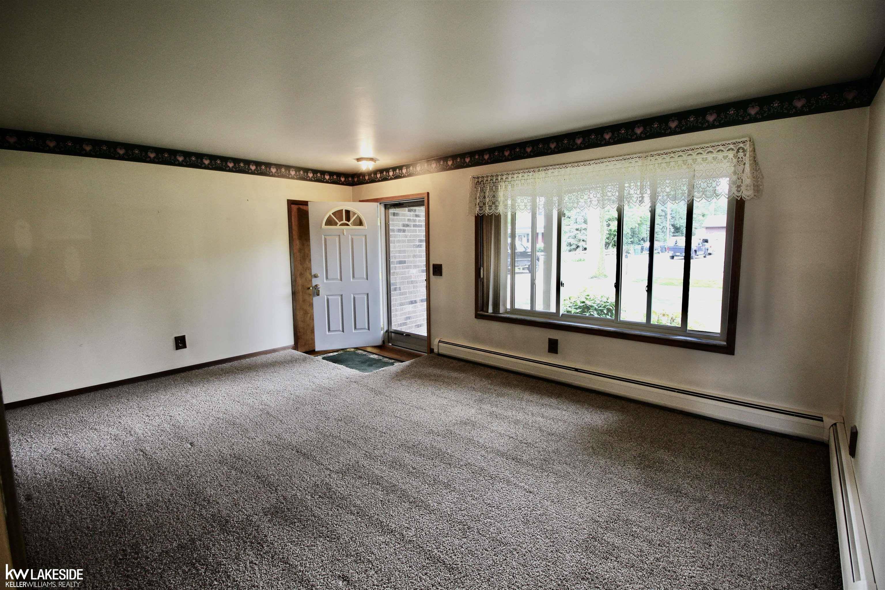 Harrison Twp, MI 48045,38120 Chartier