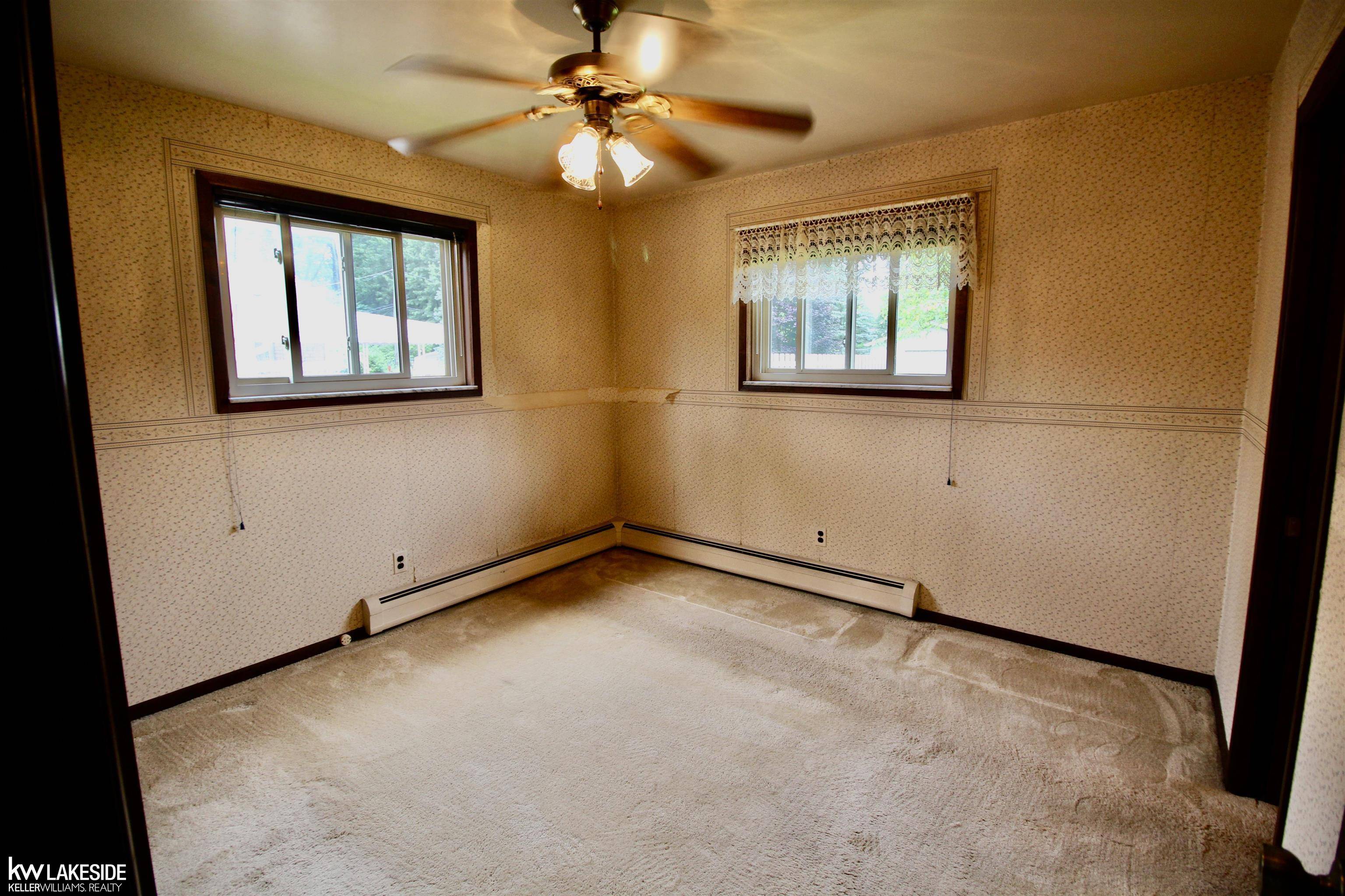 Harrison Twp, MI 48045,38120 Chartier