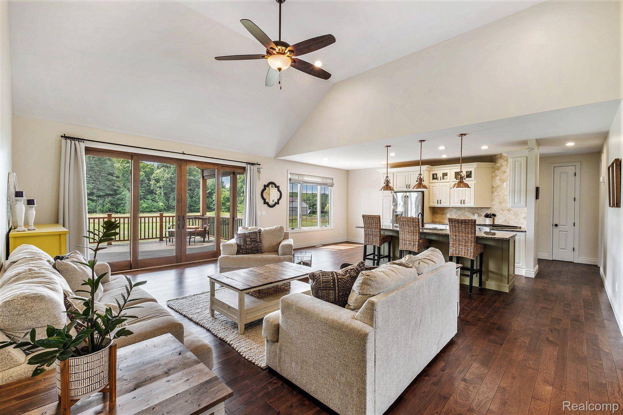 Flushing, MI 48433,2251 NICHOLS RD