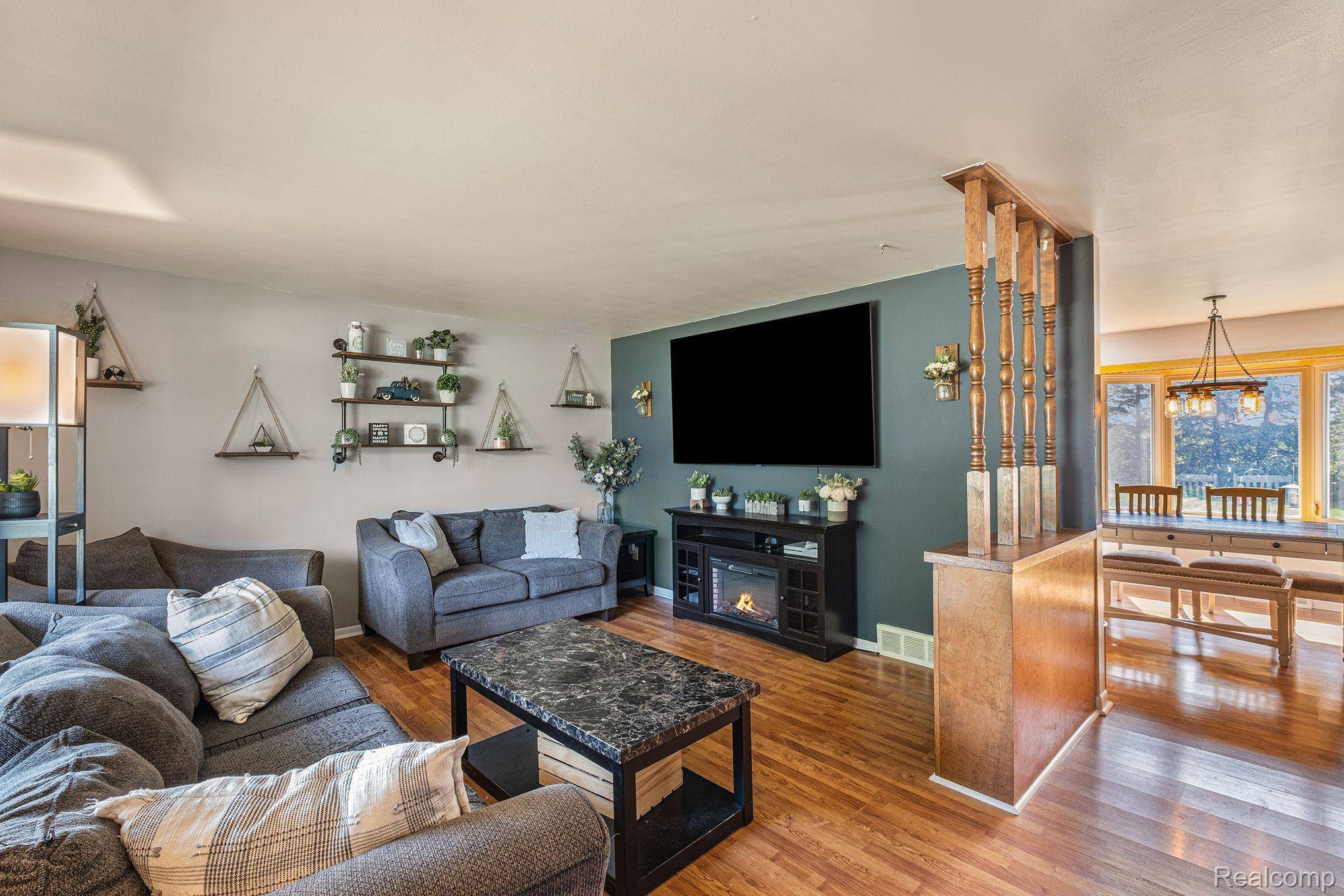 Flushing, MI 48433,1437 N SEYMOUR RD