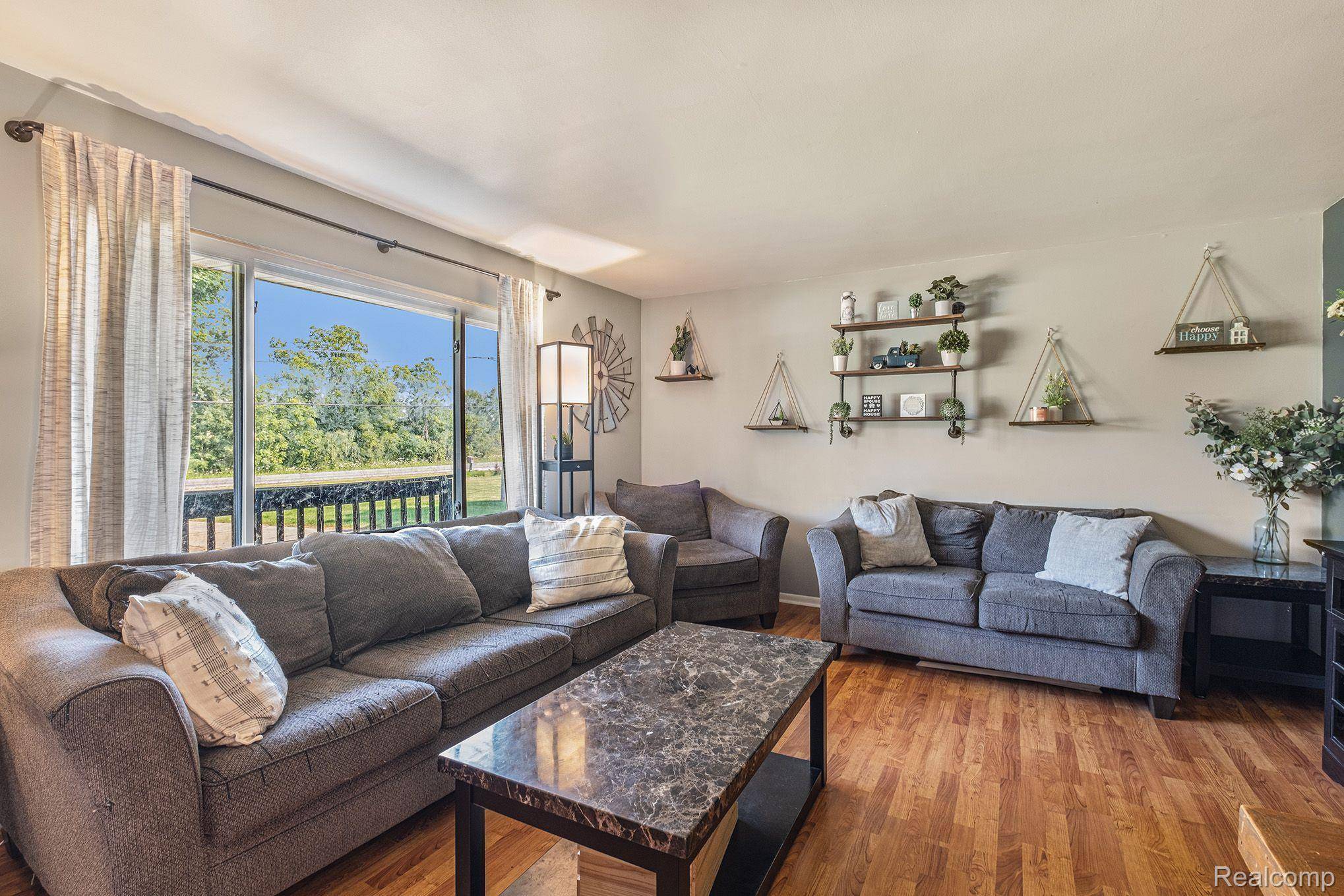 Flushing, MI 48433,1437 N SEYMOUR RD