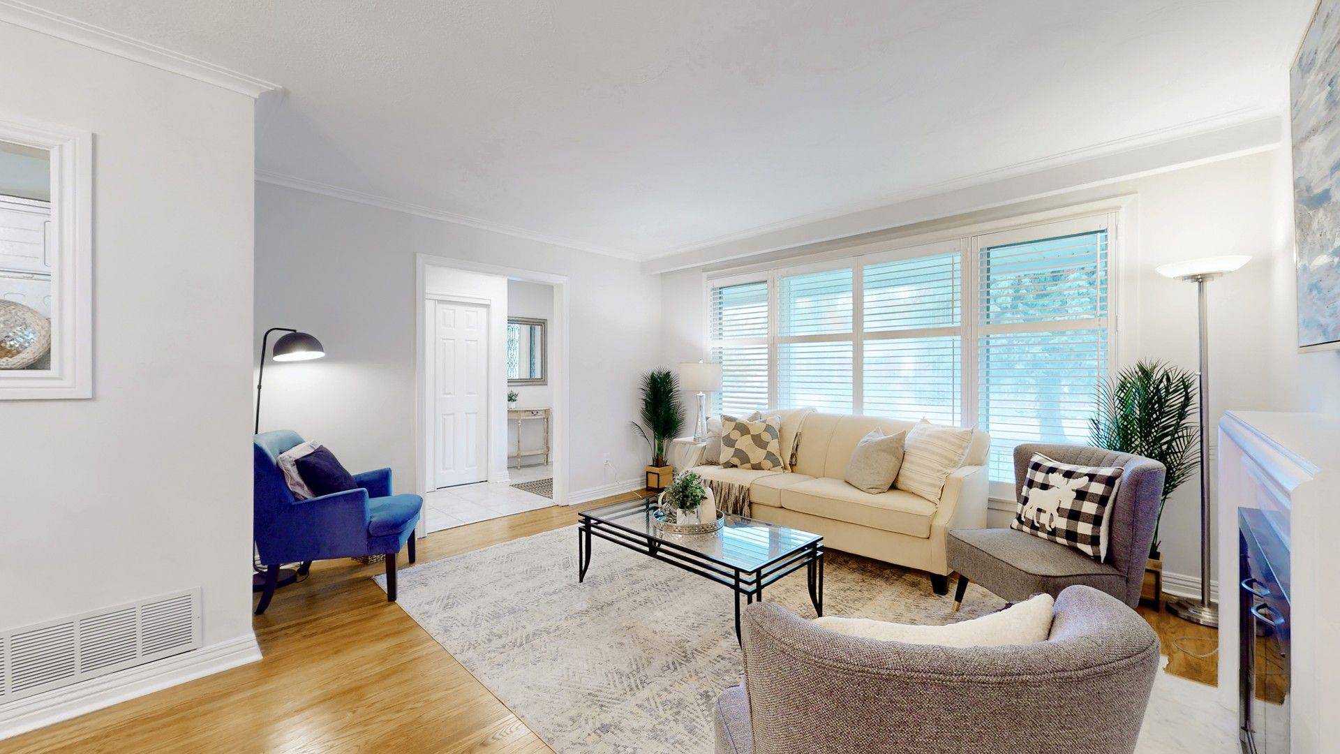 Toronto C07, ON M2M 1A6,105 Hendon AVE