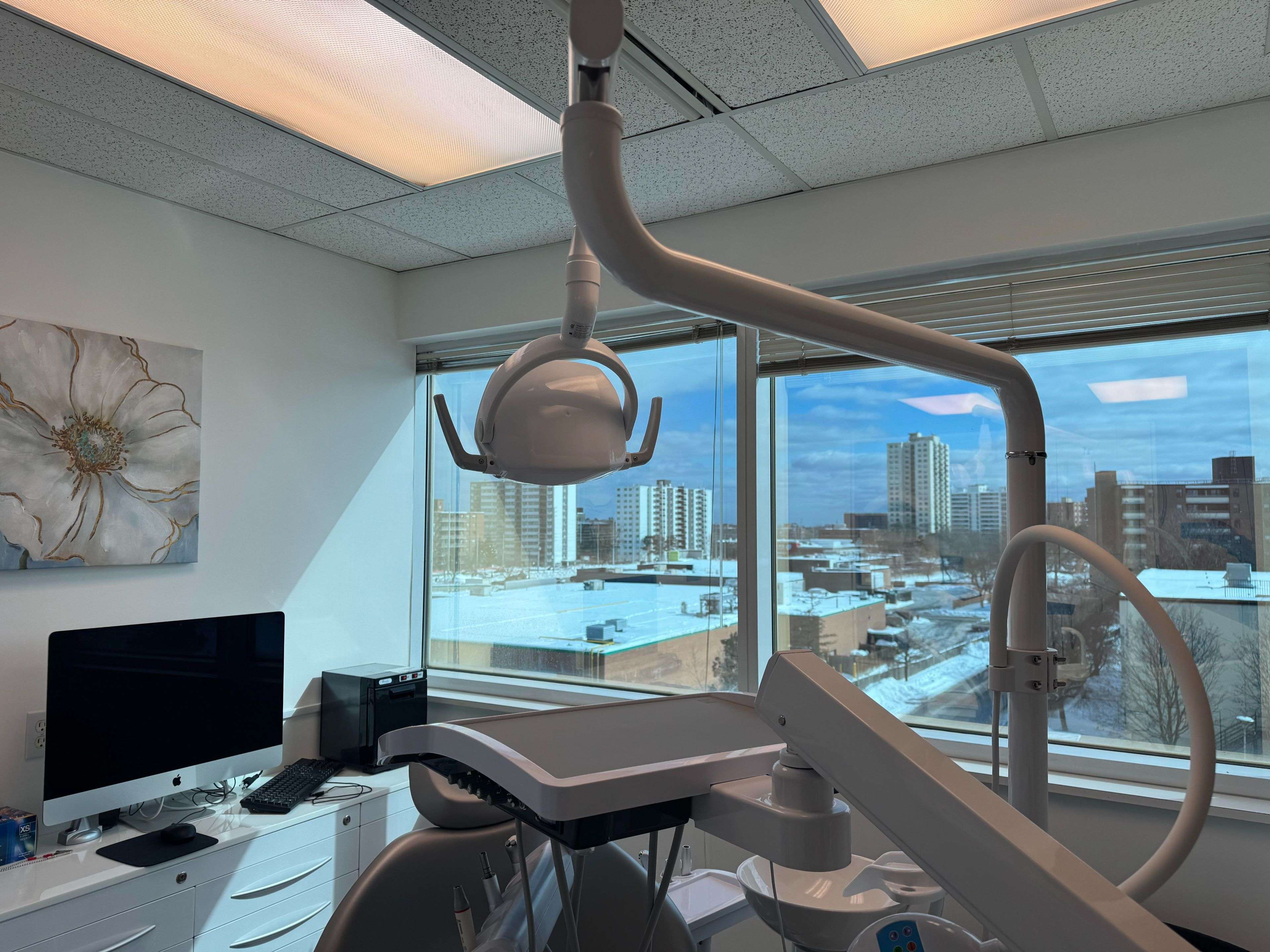 Mississauga, ON L5B 4A2,71 King ST W #Unit 405