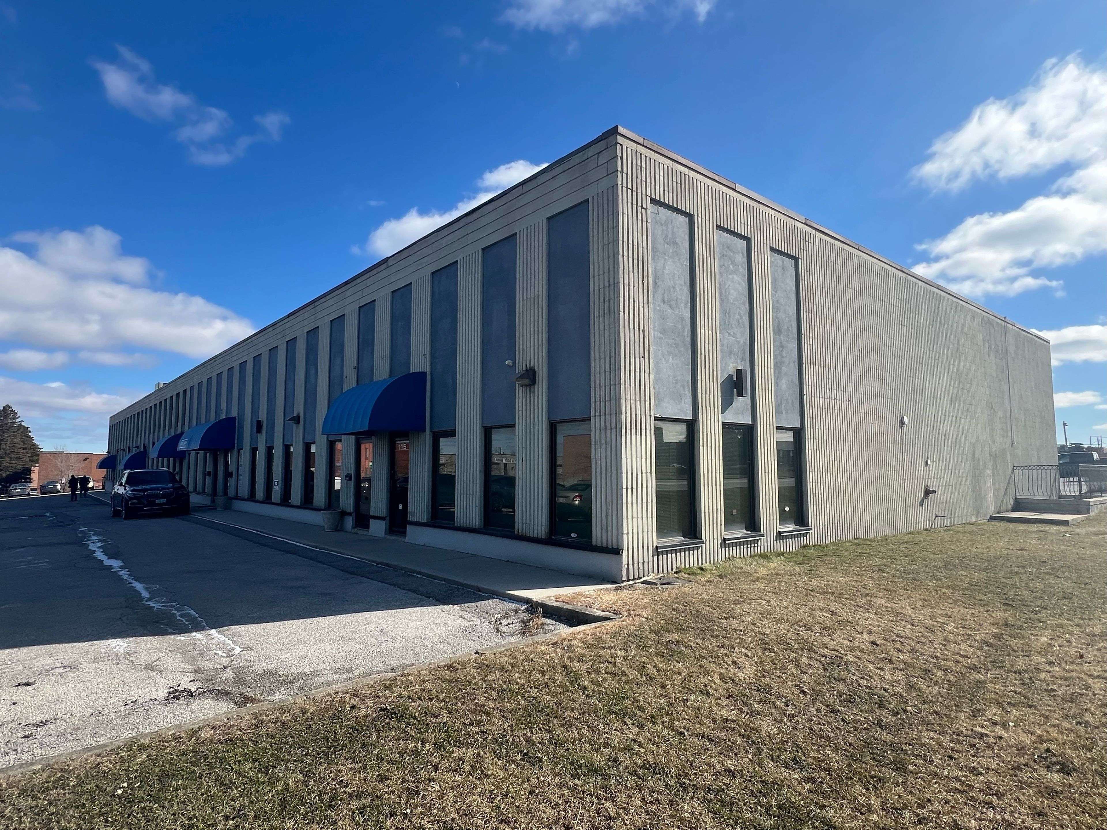 Toronto W05, ON M3J 2R1,115-133 Limestone CRES