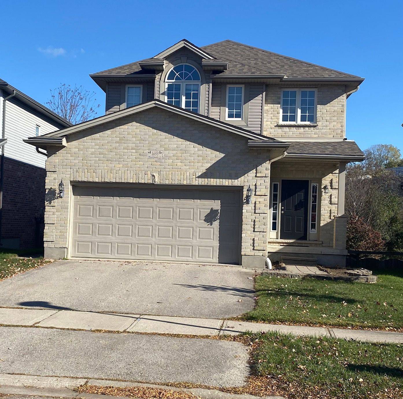London East, ON N5Y 6L7,1653 Blackmaple CRES