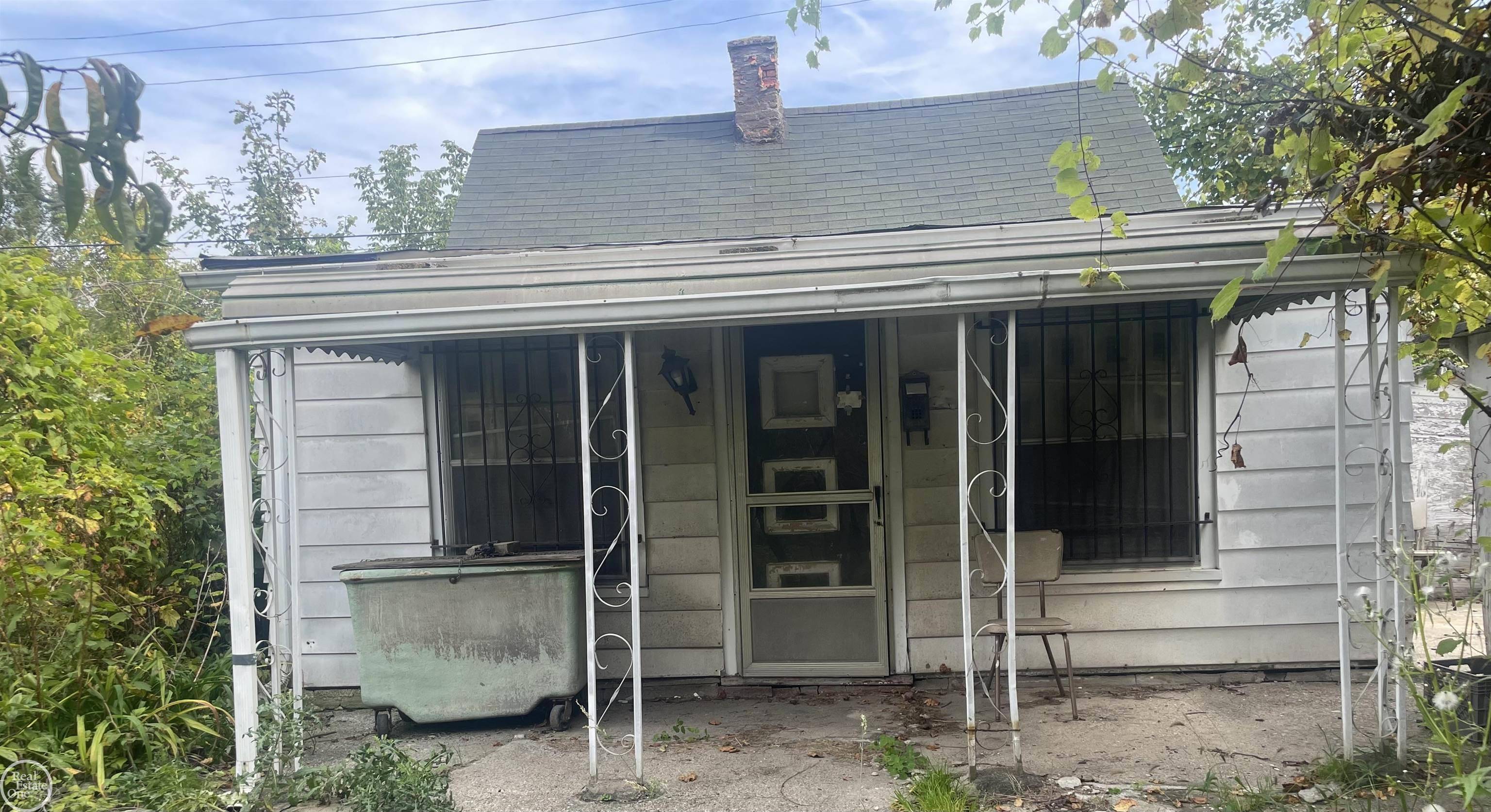 Detroit, MI 48215,4420 Lakeview