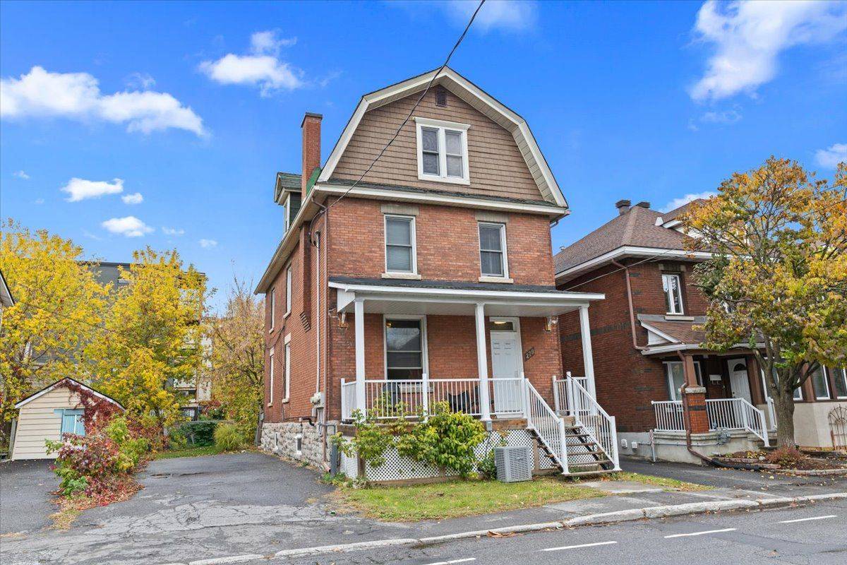 Lower Town - Sandy Hill, ON K1N 6V7,279 Somerset ST E