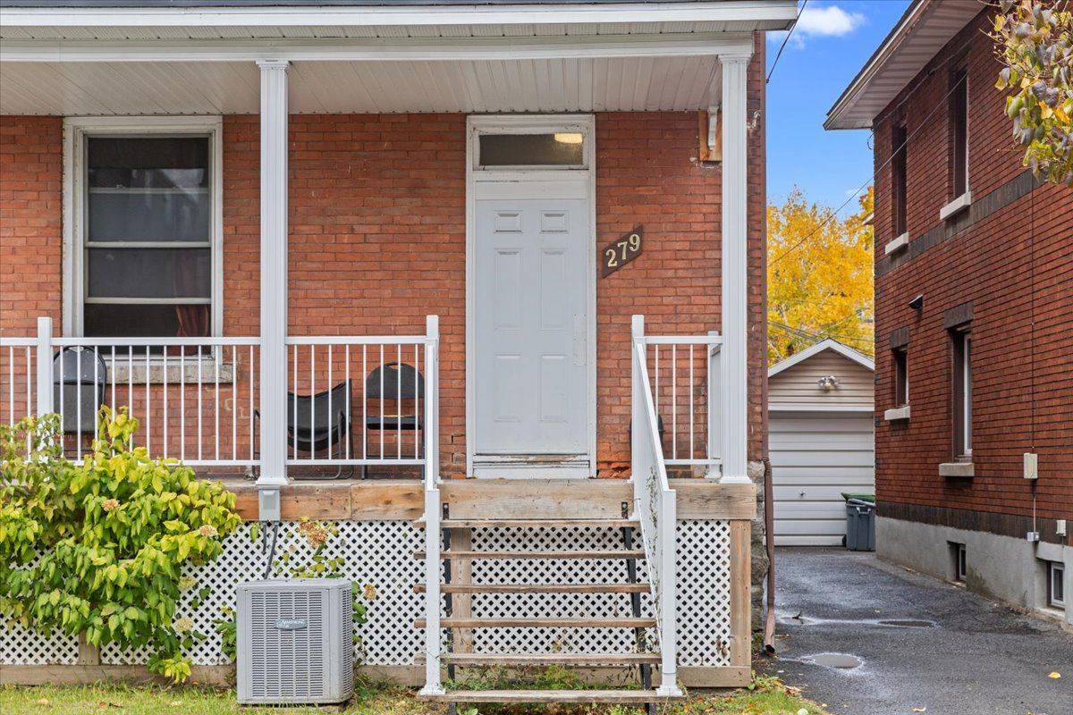 Lower Town - Sandy Hill, ON K1N 6V7,279 Somerset ST E