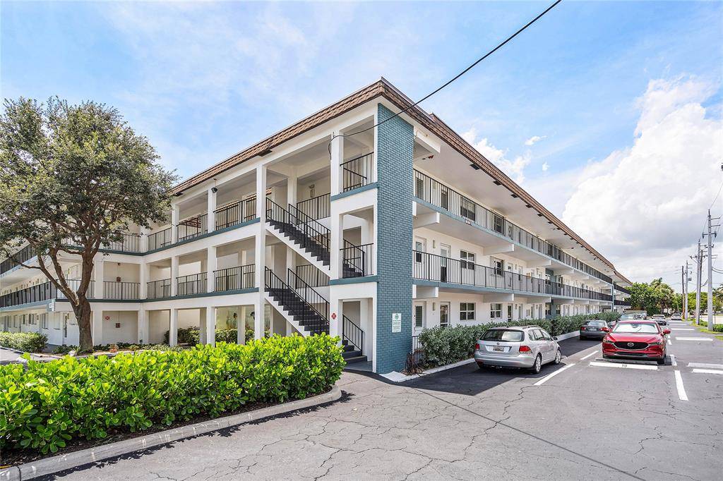 Pompano Beach, FL 33062,1501 S Ocean Blvd #102