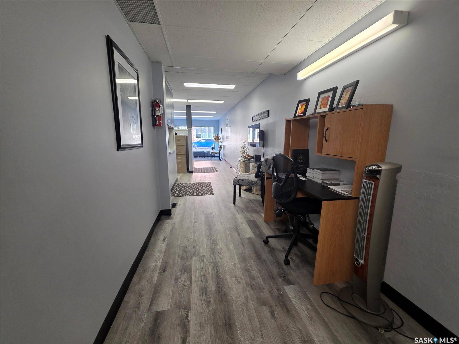 Swift Current, SK S9H 2B1,163 1st AVENUE NE