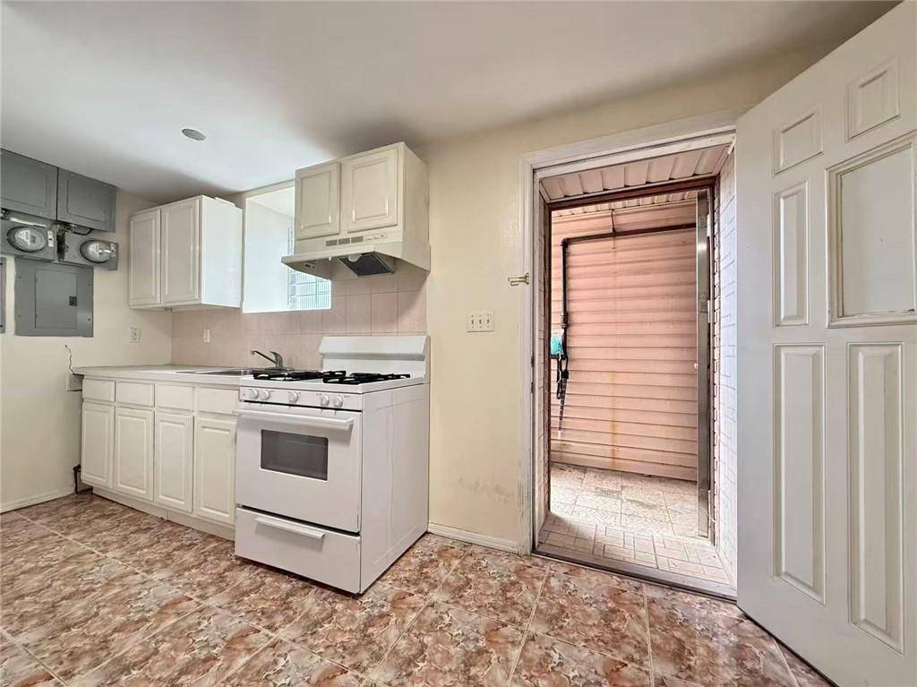 Brooklyn, NY 11214,78 28th AVE