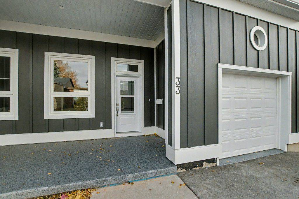 Hamilton, ON L9B 2M1,33 Sister Kern TER