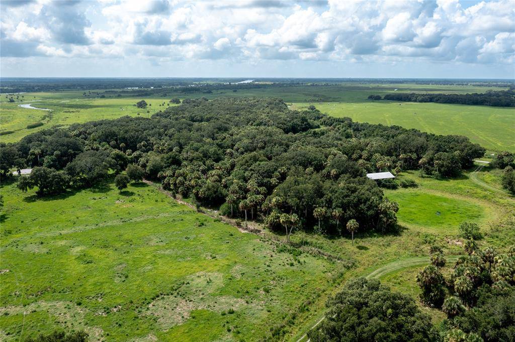 Lorida, FL 33857,1002 Bankers Rd