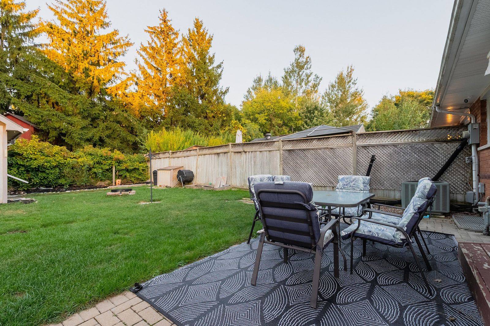 London South, ON N5Z 3W7,222 Cairn ST