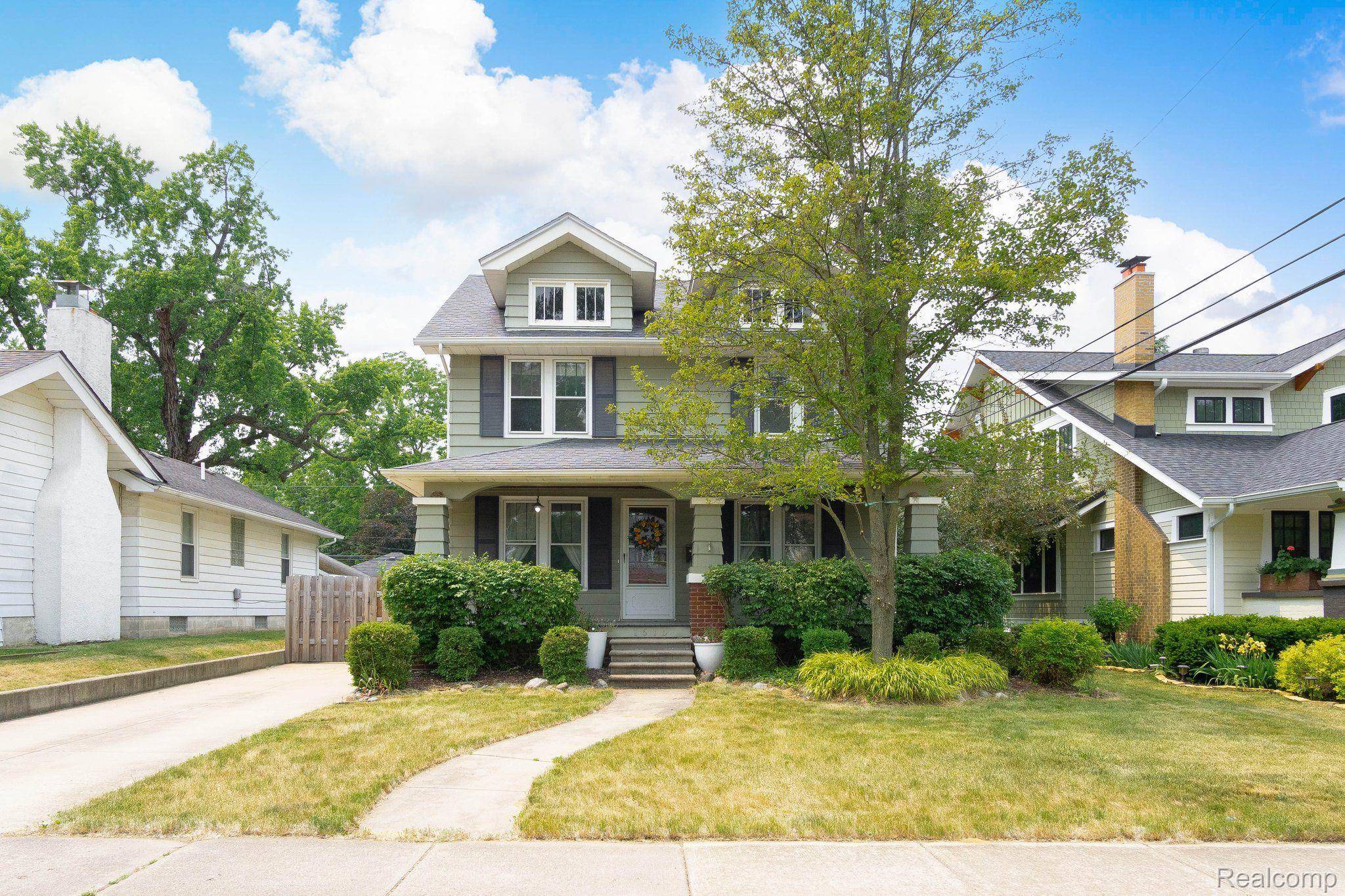 Royal Oak, MI 48067,1615 N WASHINGTON AVE
