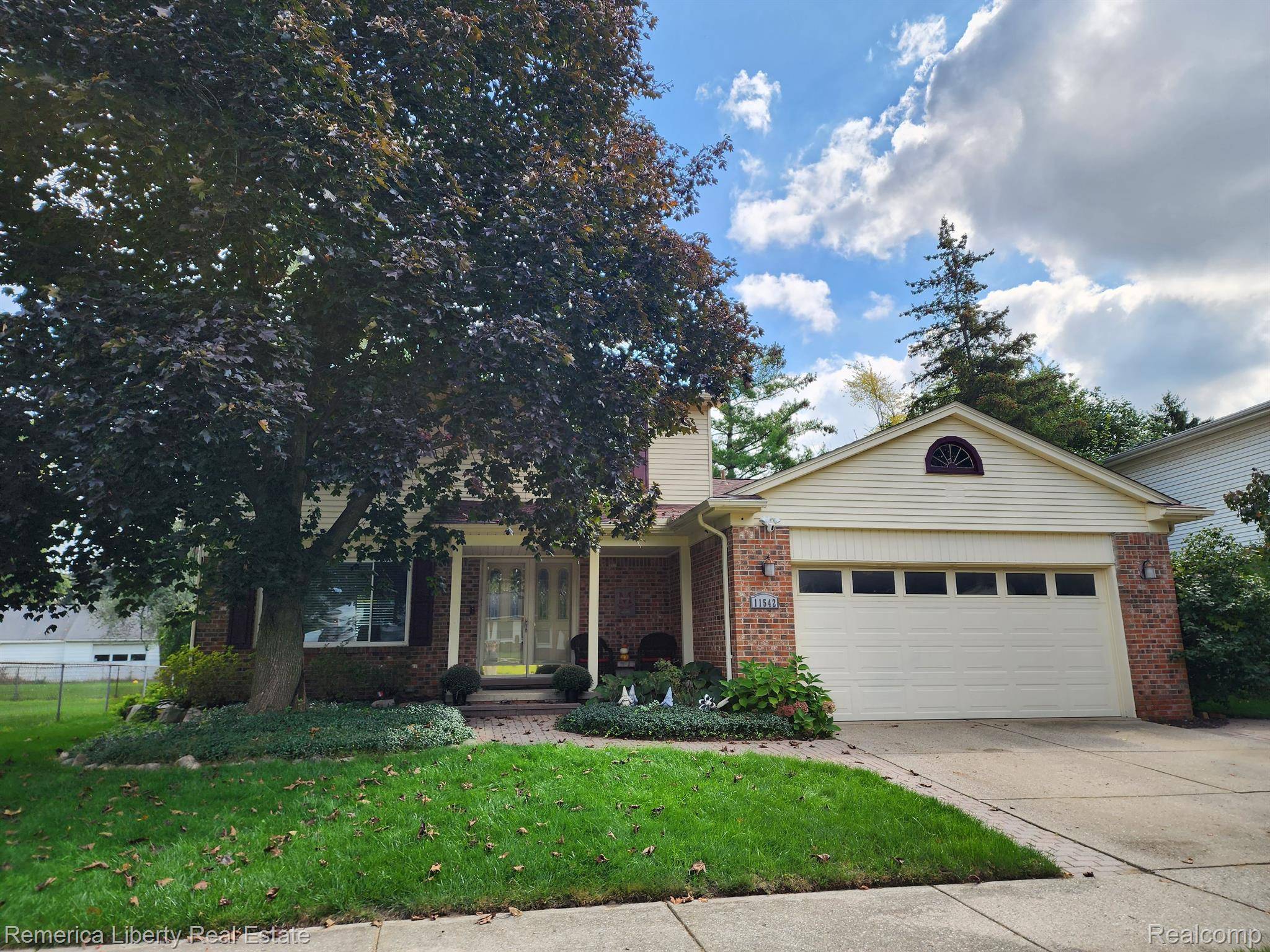 Plymouth, MI 48170,11542 WAVERLY DR