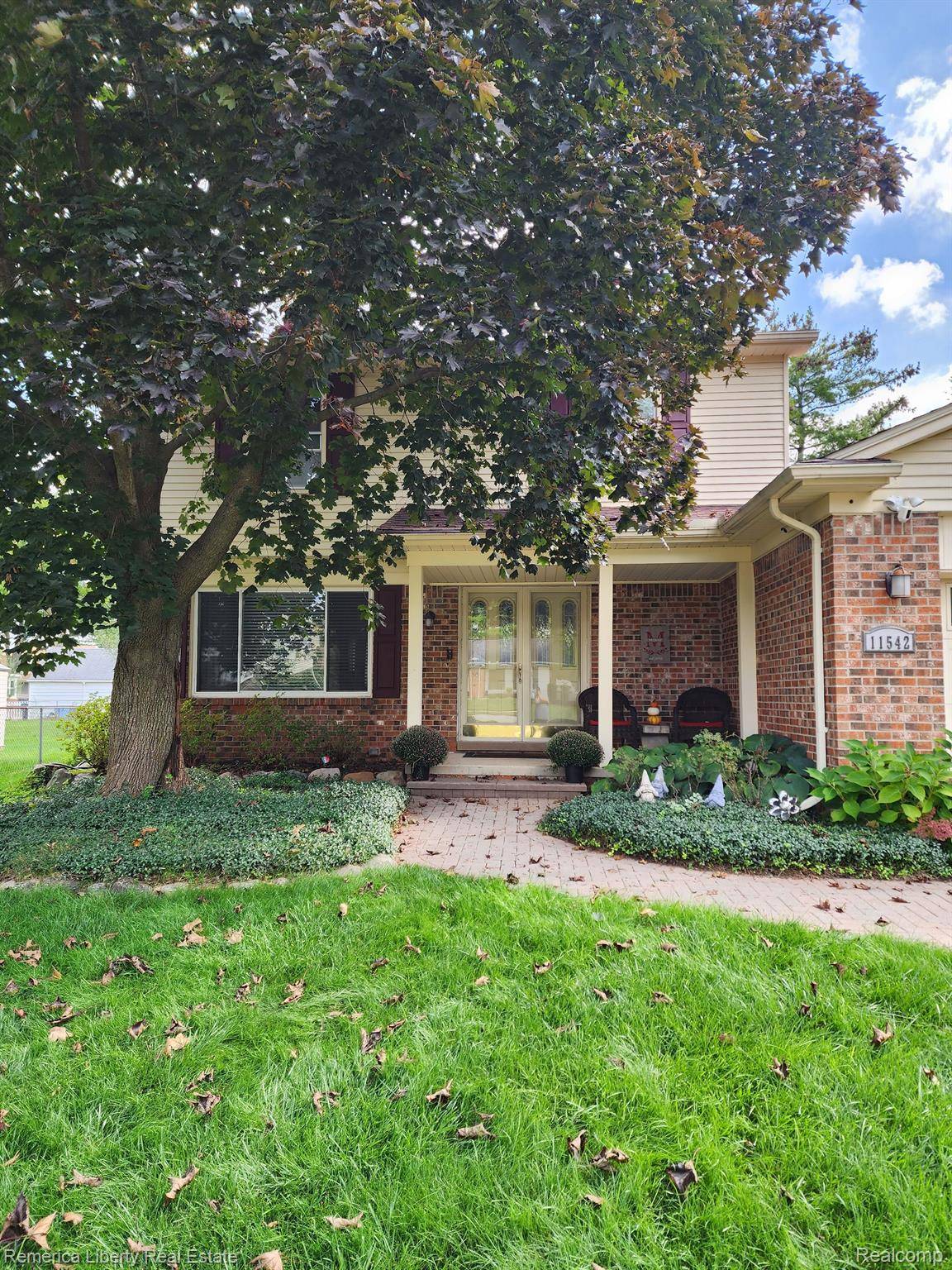 Plymouth, MI 48170,11542 WAVERLY DR