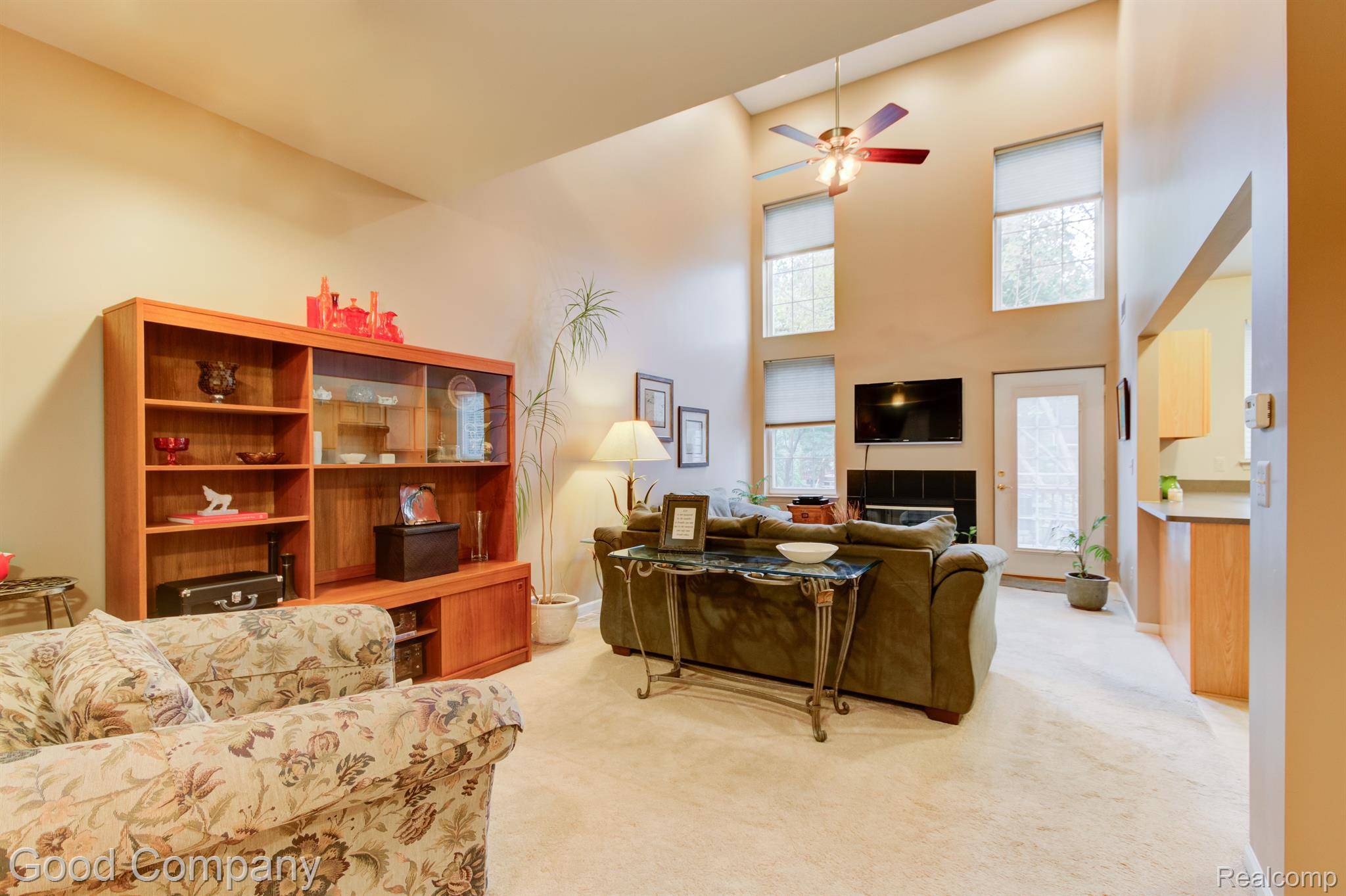 Canton, MI 48187,41435 GLADE RD