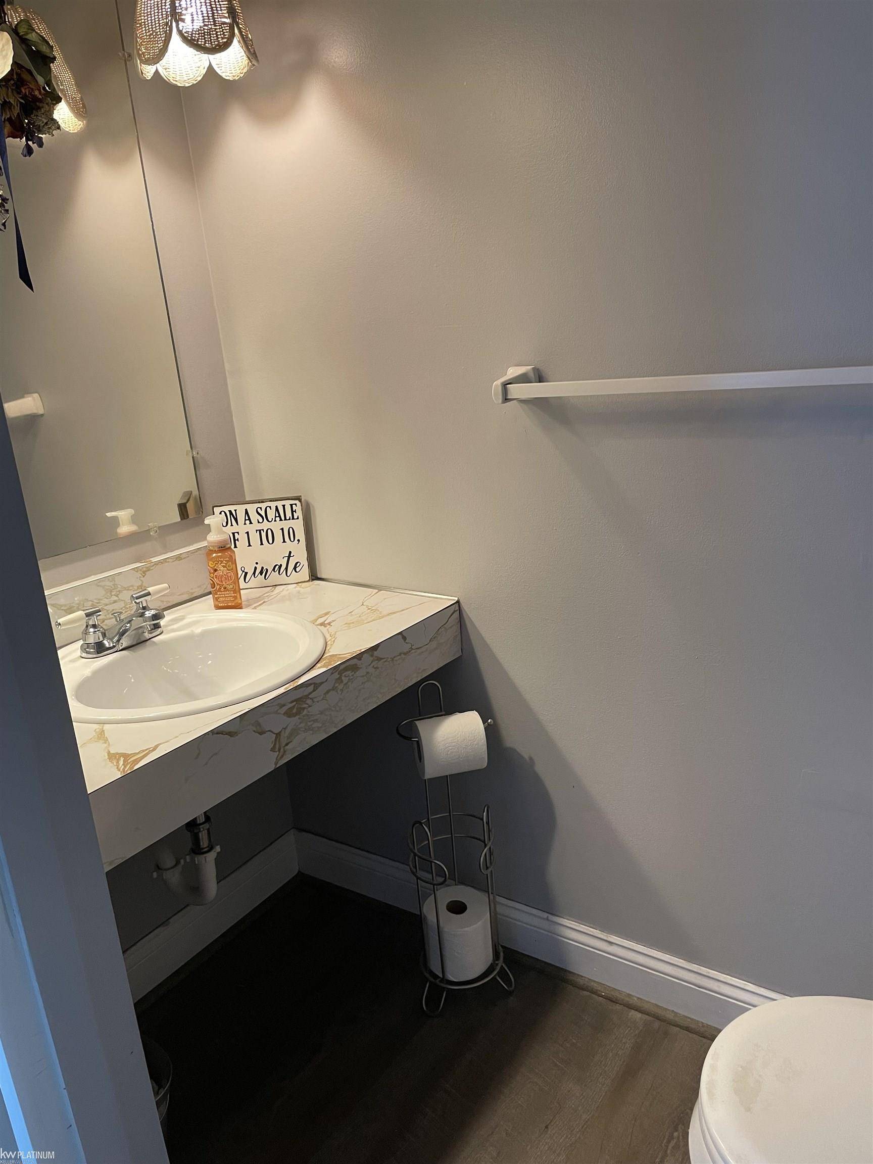 Harrison Twp, MI 48045,39716 Manor