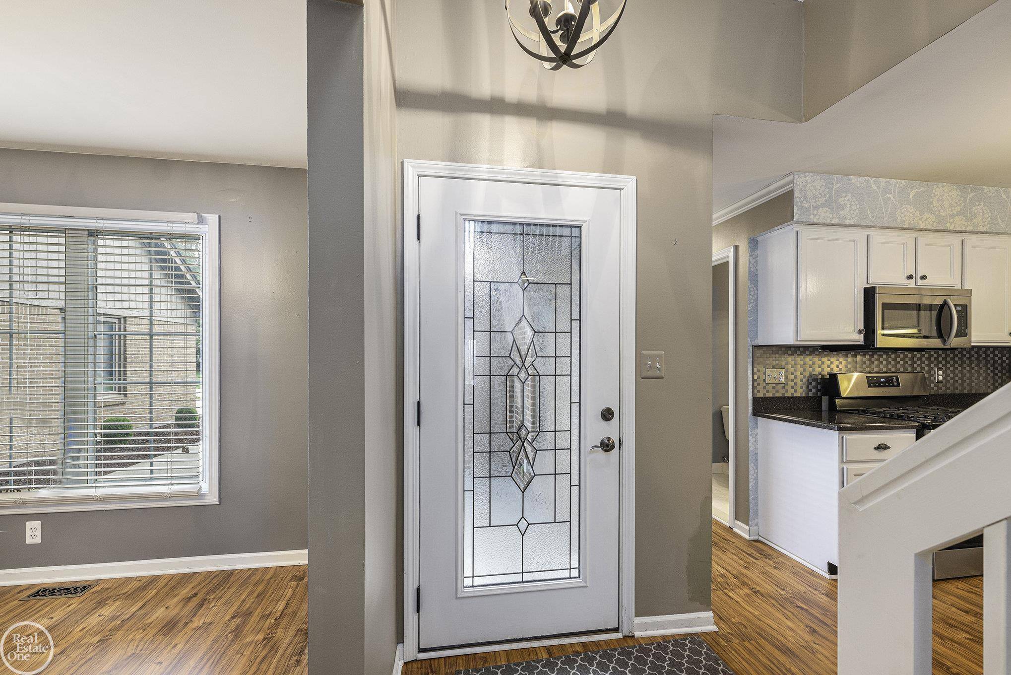 Fraser, MI 48026,33720 Pine Ridge