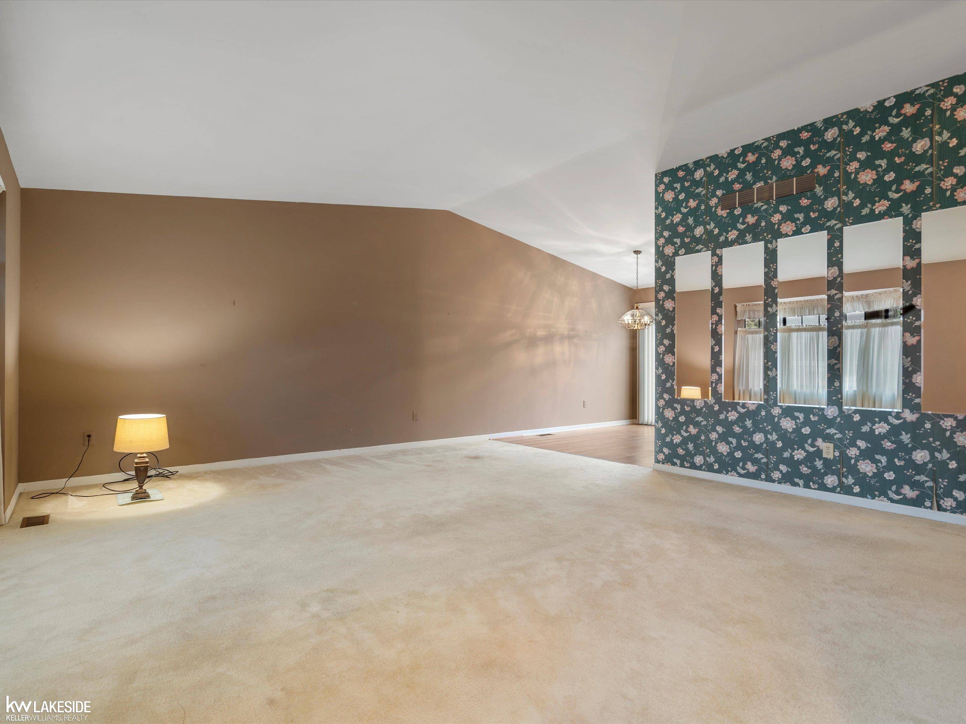 Harrison Twp, MI 48045,25160 ANCHOR