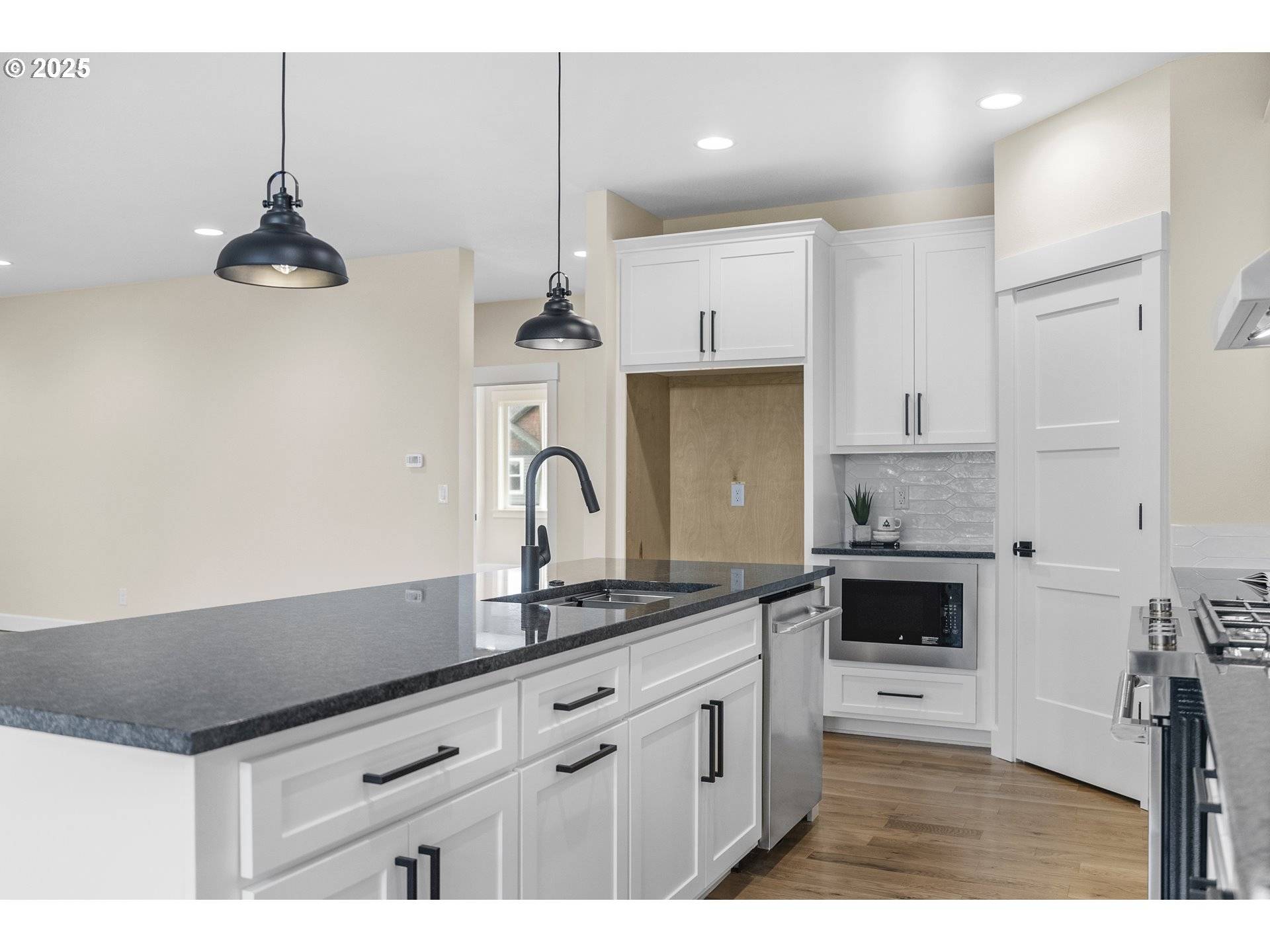 Gresham, OR 97080,3813 SW MCKINLEY ST