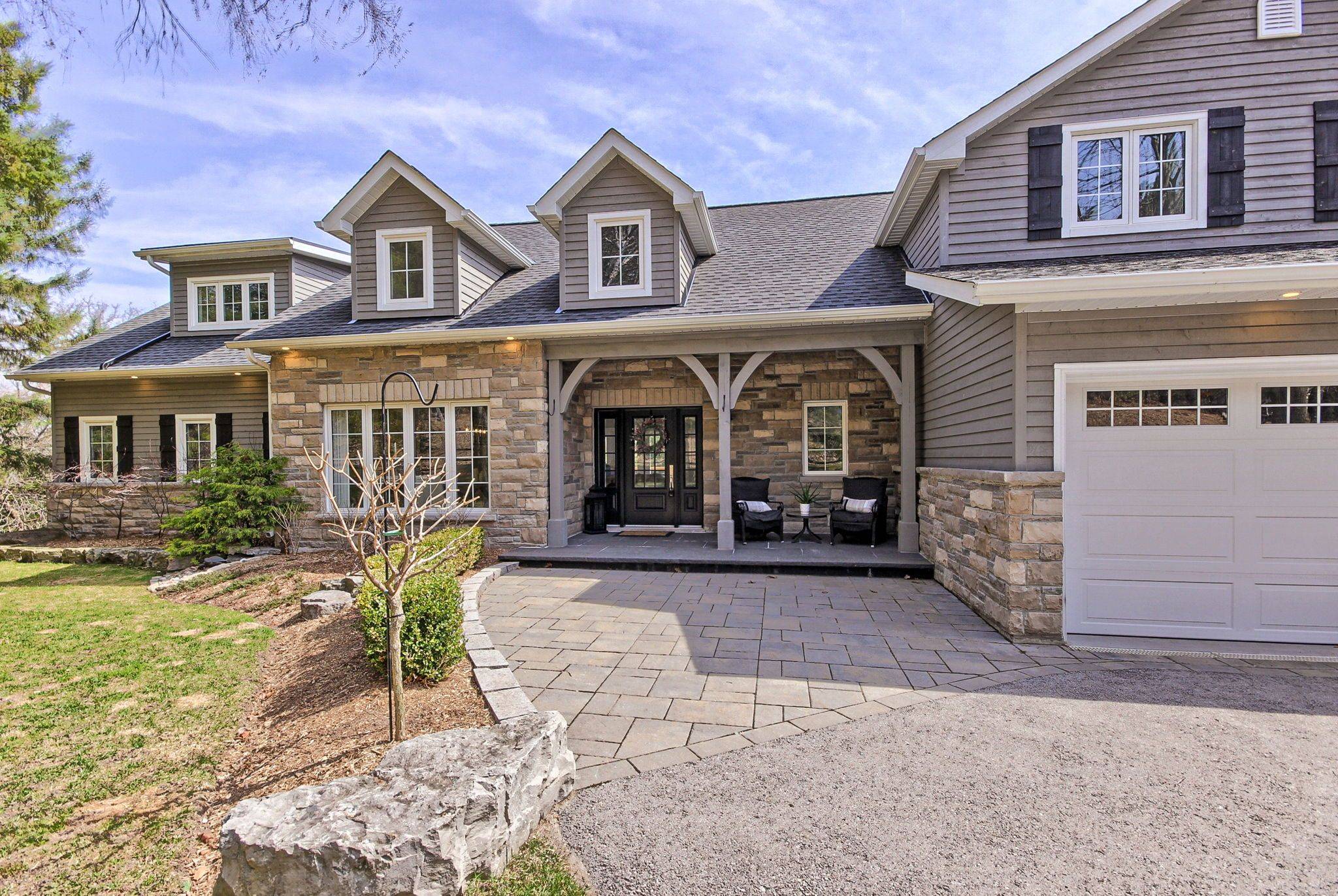 East Gwillimbury, ON L0G 1E0,17781 Mccowan RD